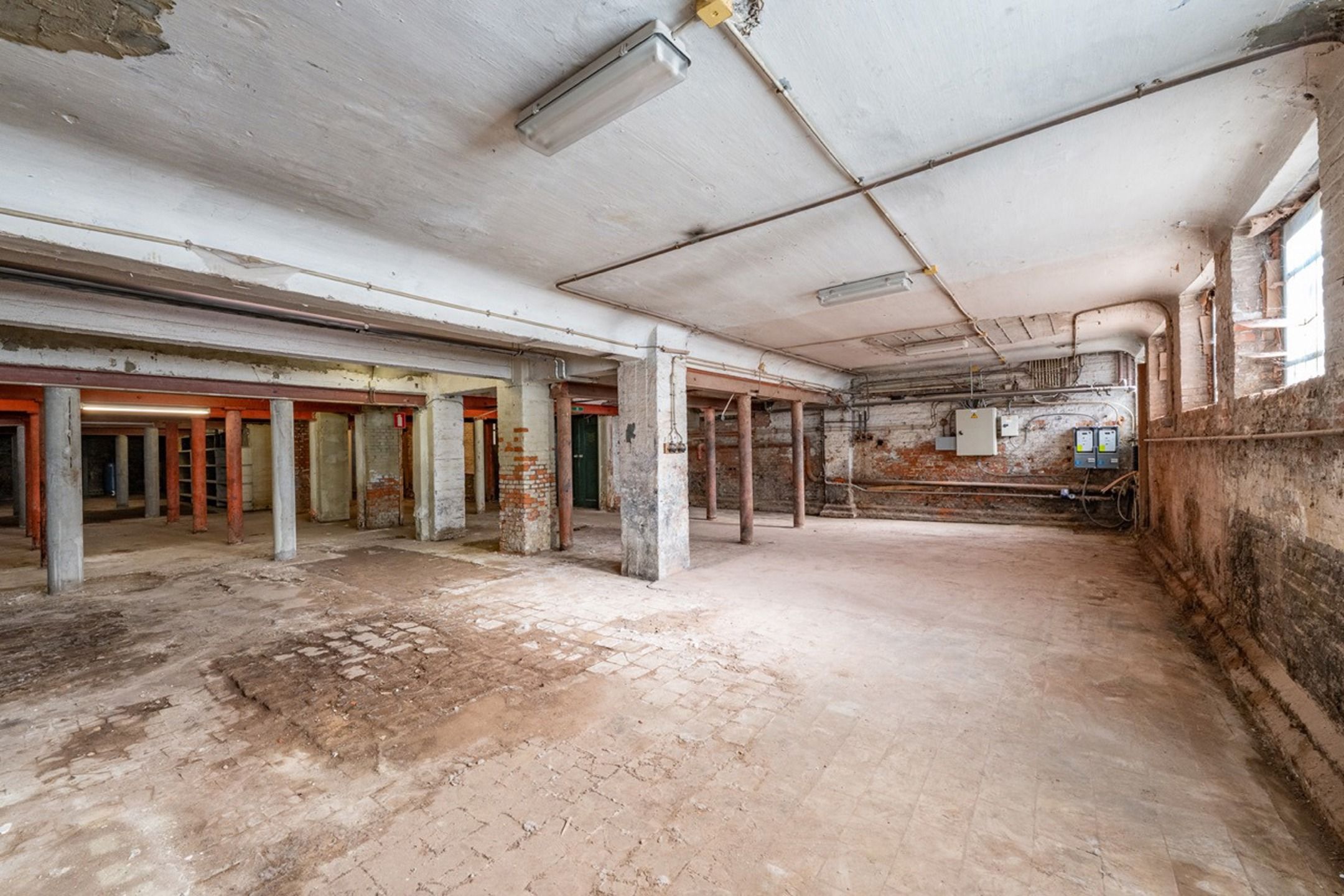 Te Koop Royale Kantoorgebouw/Pakhuis te Antwerpen-Noord foto 25