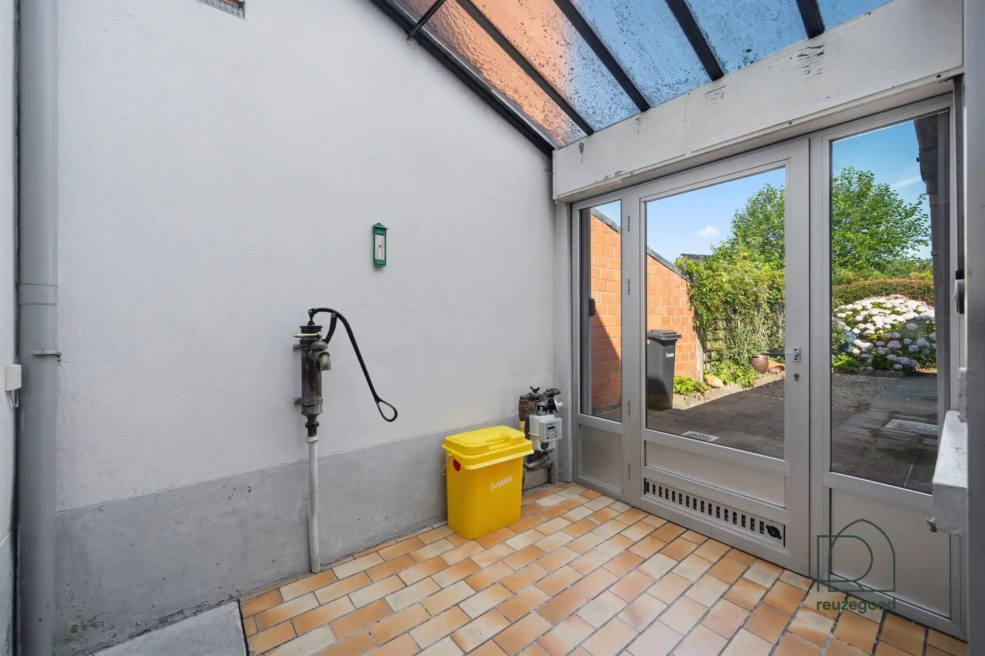 Karaktervolle renovatiewoning met diepe tuin in het hart van Berlaar foto 12