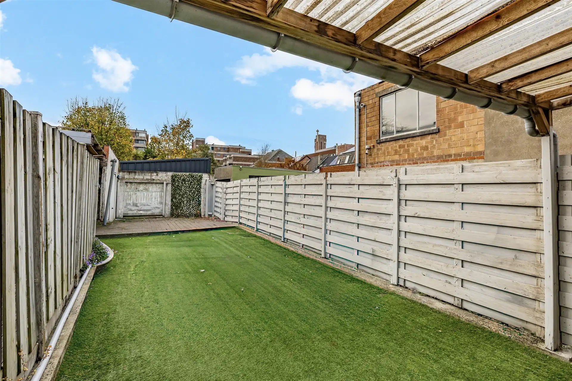 Ruime woning met 4 slks, tuin en garage foto 19