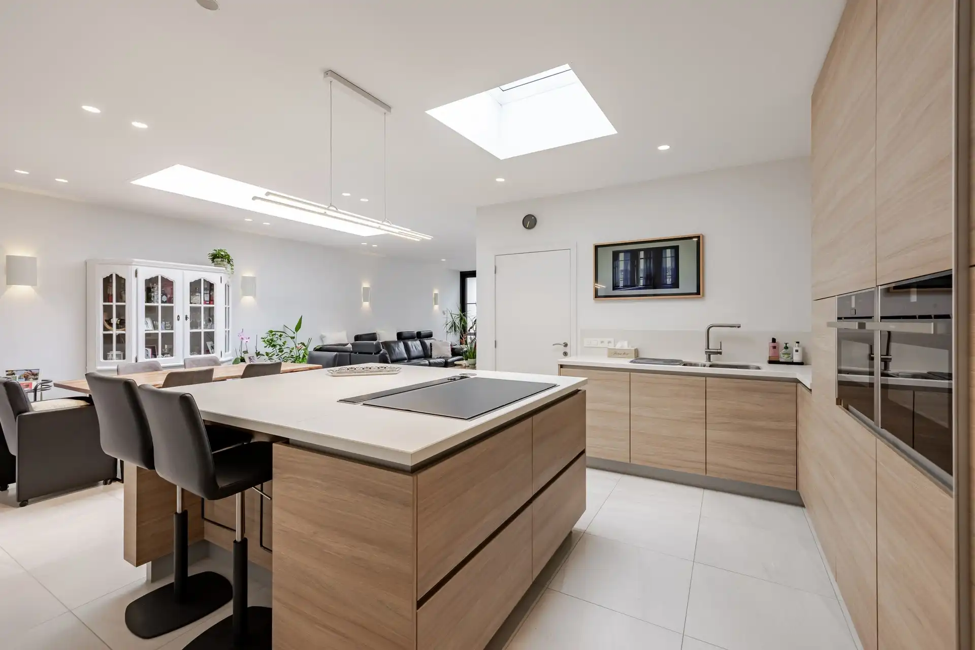 Karaktervolle woning met handelsruimte en zonnige tuin foto 6