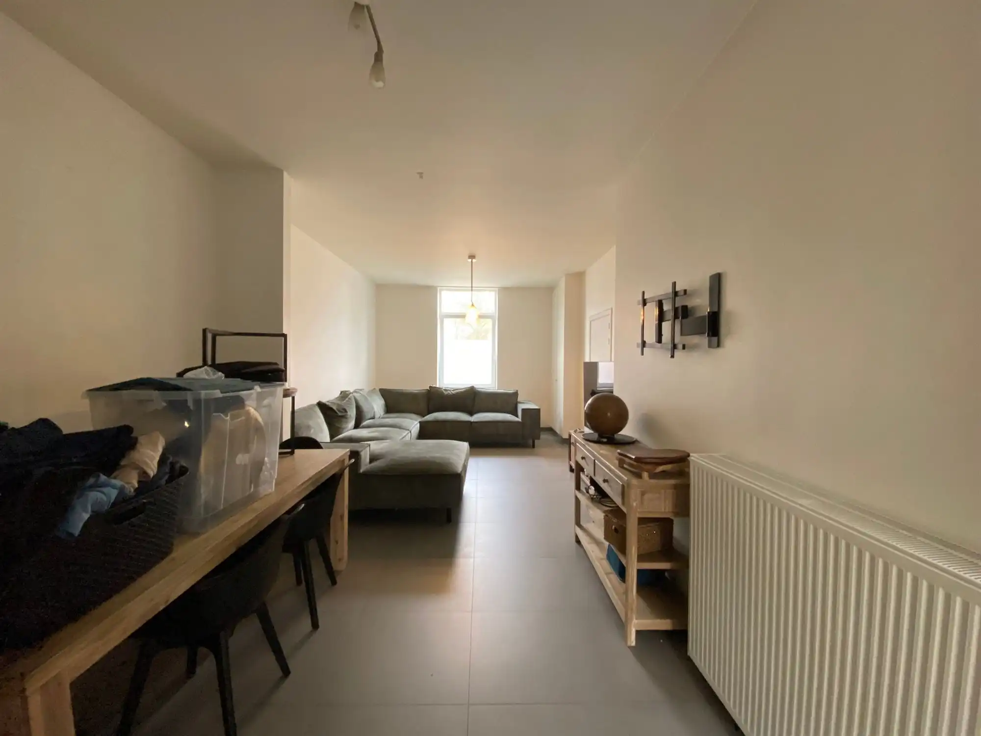 Ruime halfopen bebouwing  met 4 slaapkamers en garage foto 4