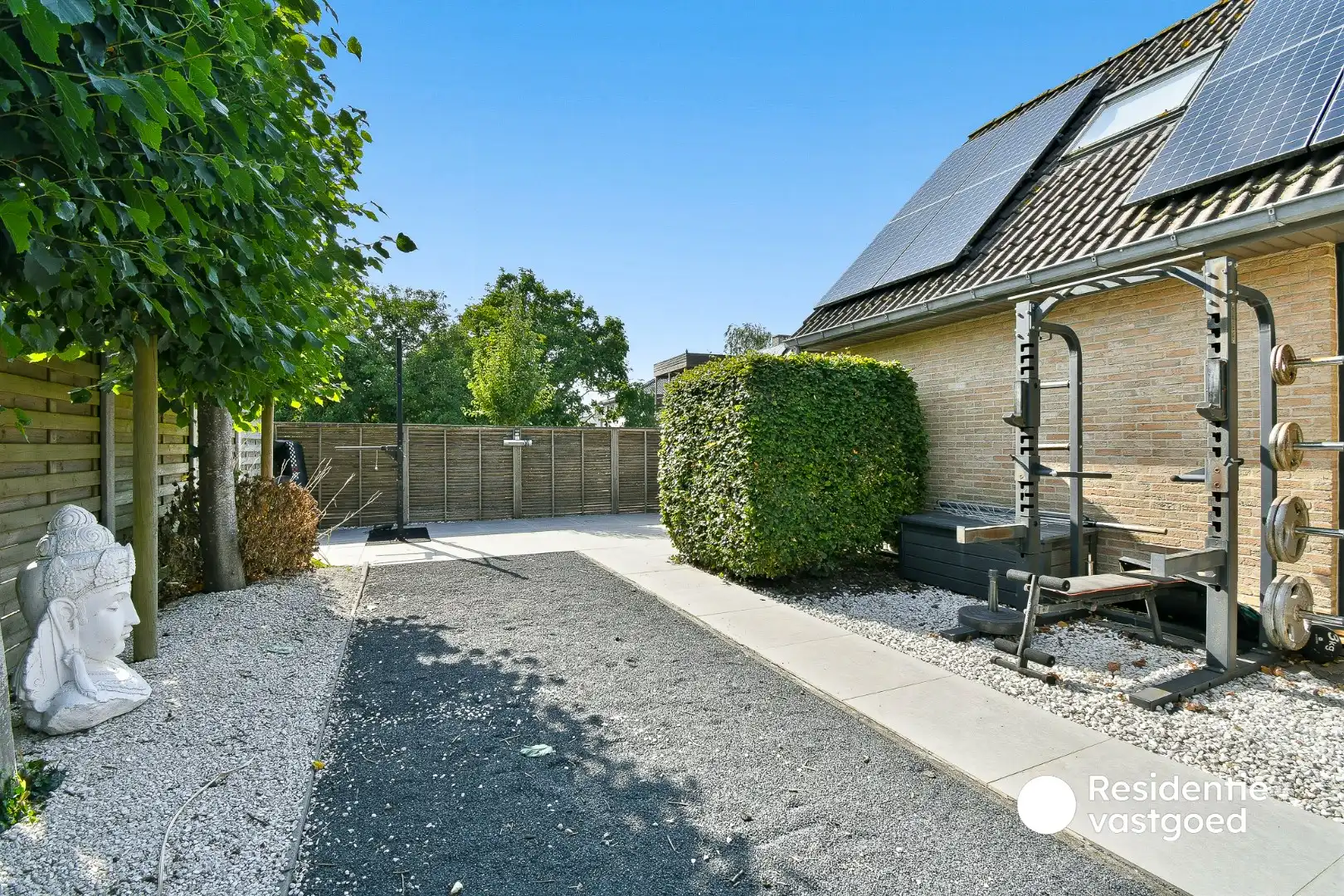 Rustig gelegen villa met verwarmd zwembad en ruime tuin foto 32