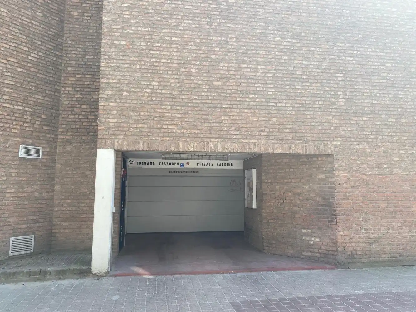 GEMEUBELDE SLAAPHOEK foto 20