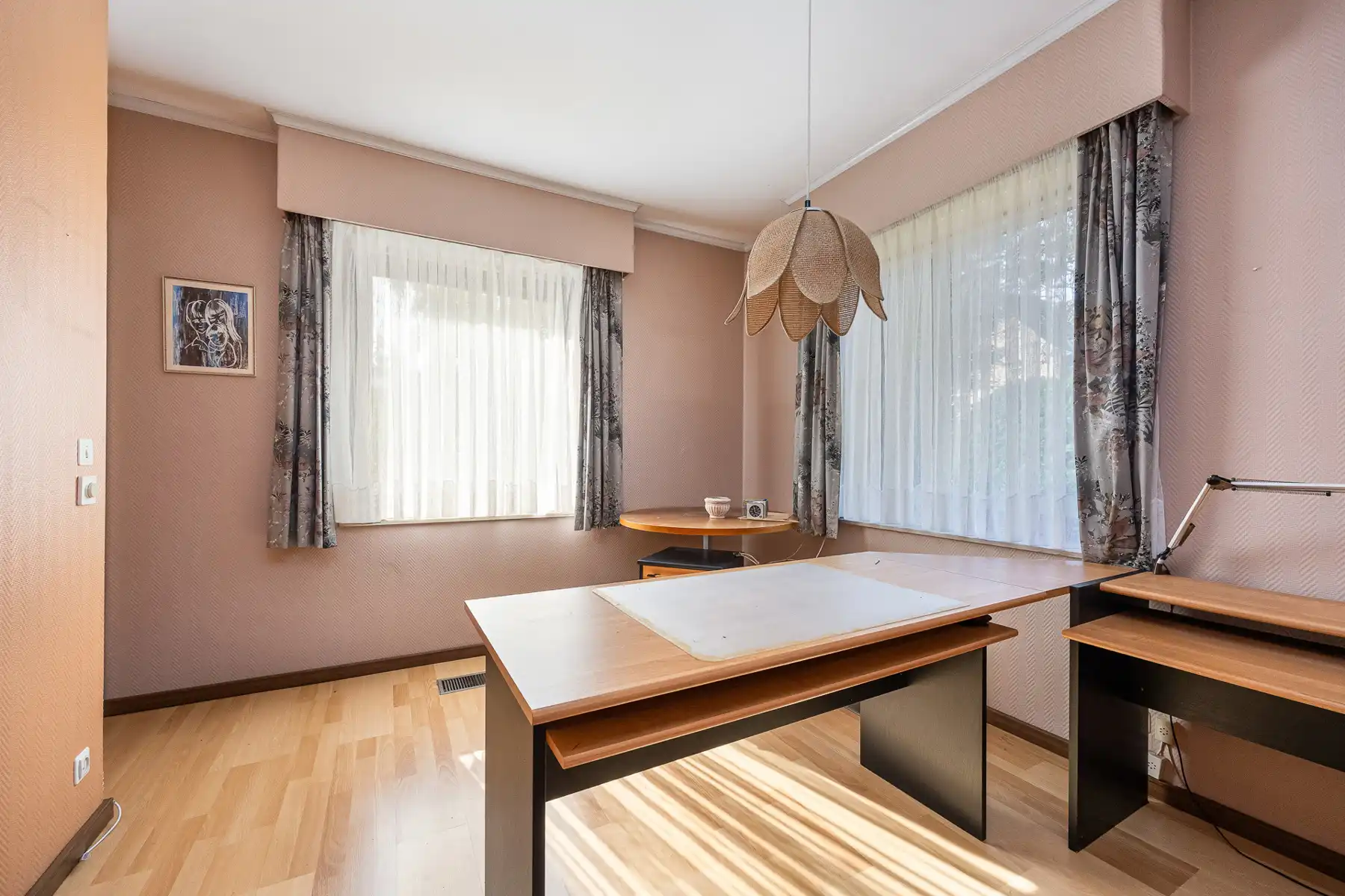 Te renoveren gelijkvloerse woning op ca. 1400 m² foto 11