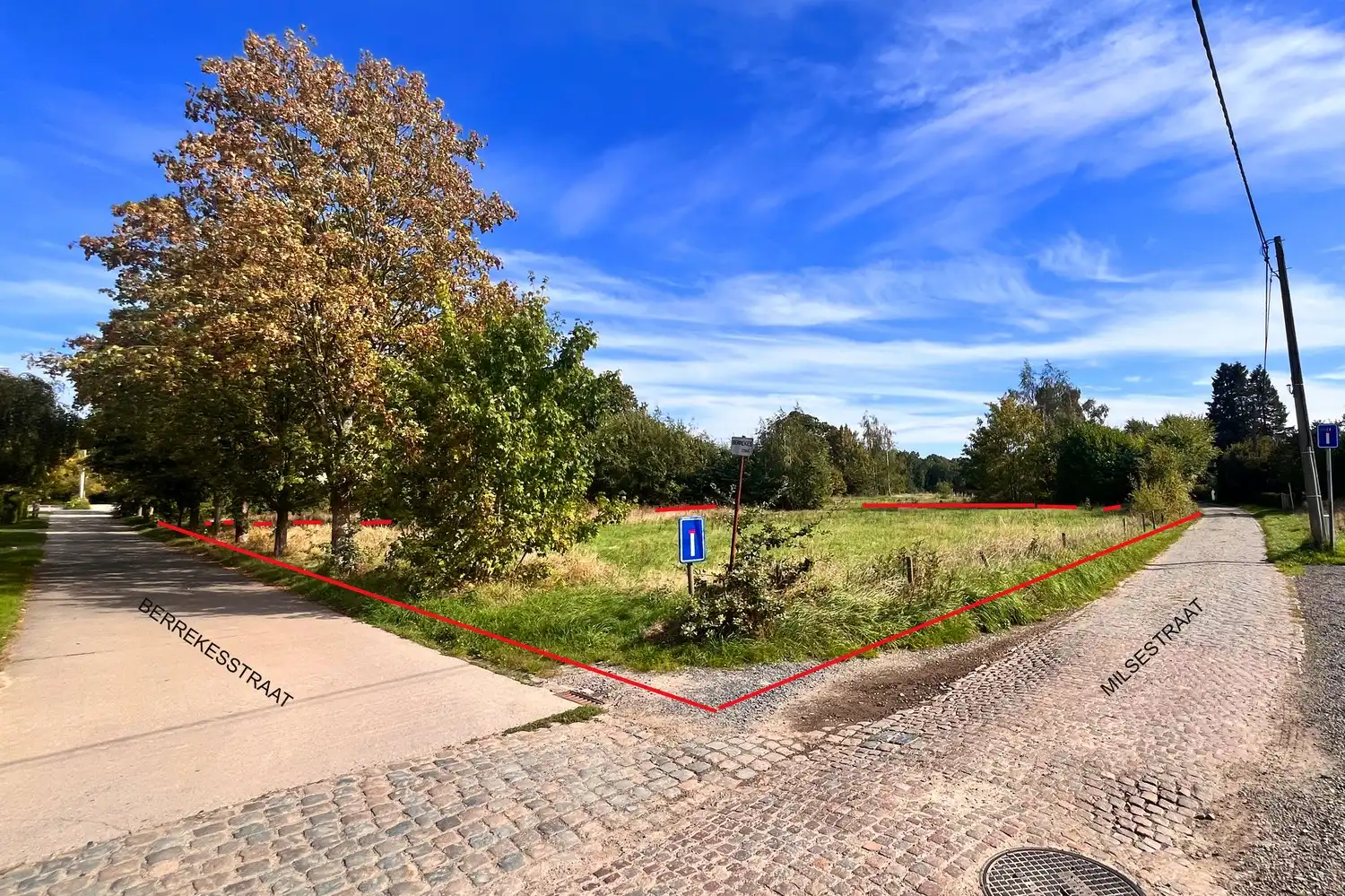 Laatste exclusieve bouwgrond " Berrekesstraat" , vlakbij Meerdaalwoud foto {{pictureIndex}}