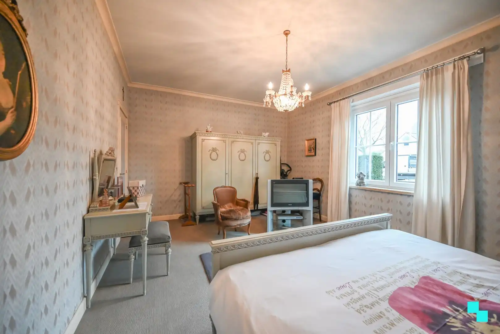 Verrassend ruime woning op een toplocatie in Marke foto 15