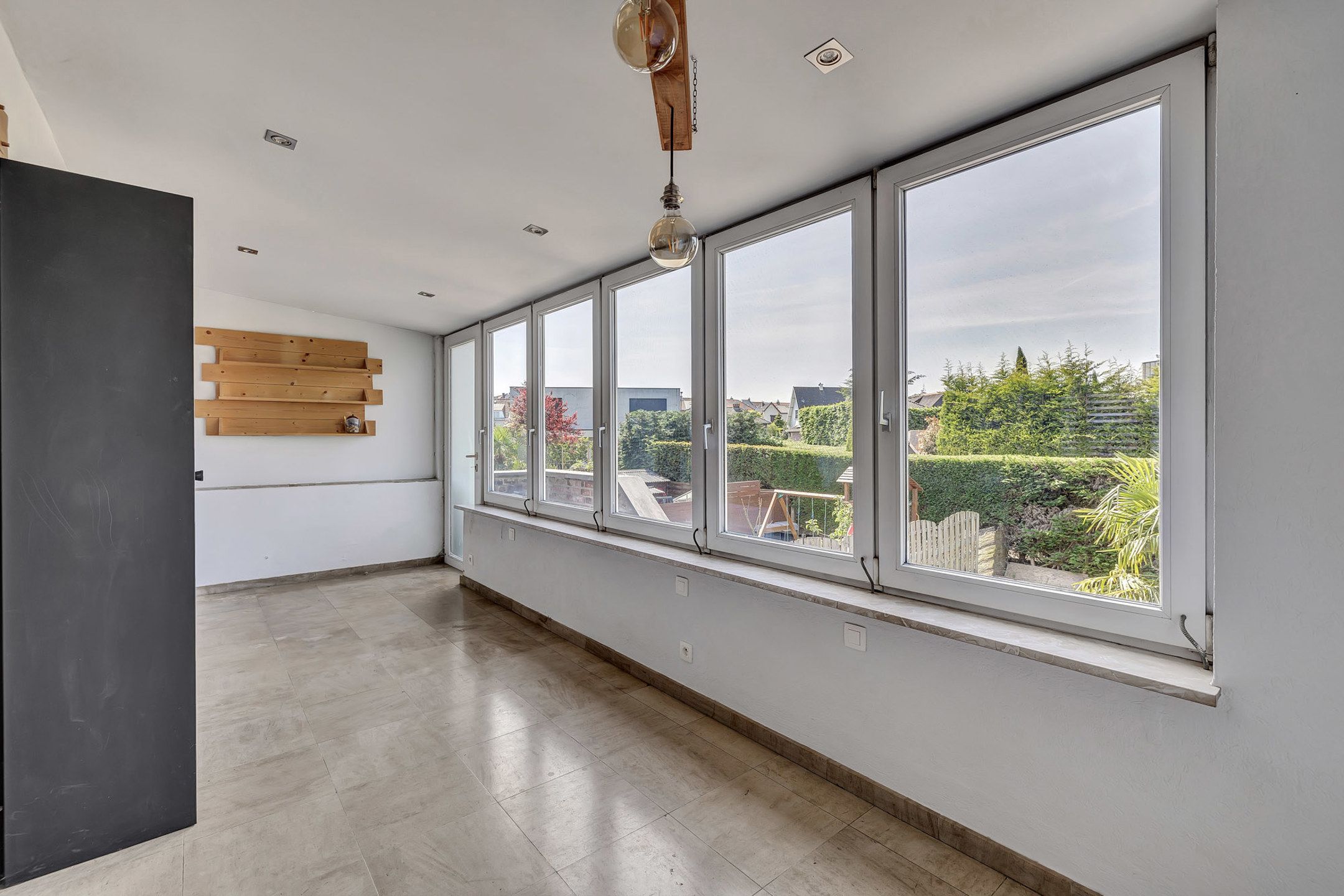 Prachtige woning 5 slaapkamers met uitstekende mobiliteitscore foto 7