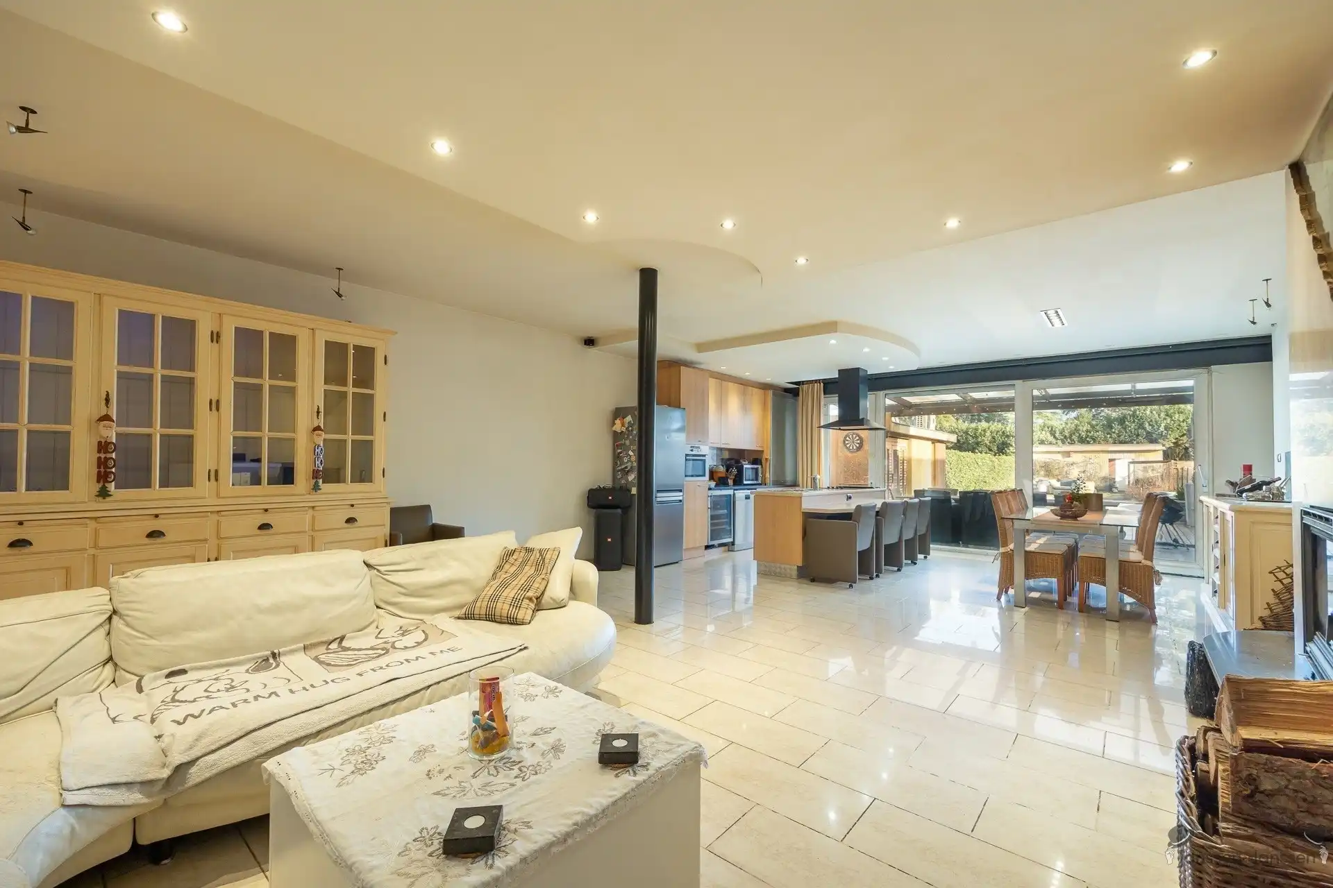 Gezinswoning met 2 (mog. 4) slaapkamers, garage en ruime tuin in Maria ter Heide foto 2