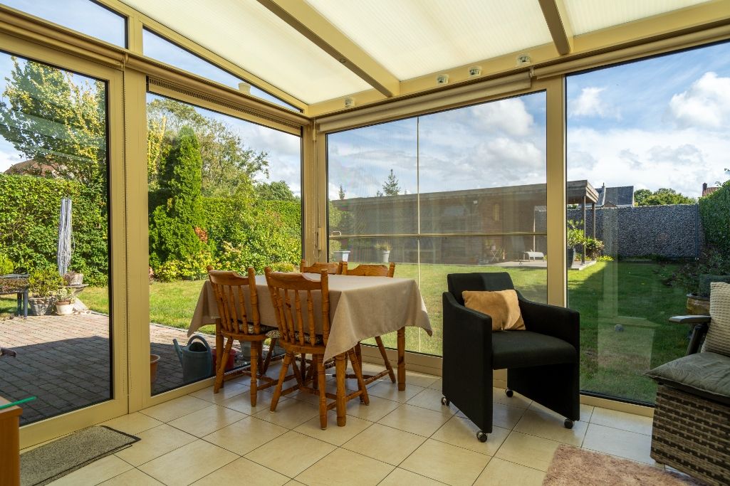 Charmante halfopen woning te Roeselare foto 9
