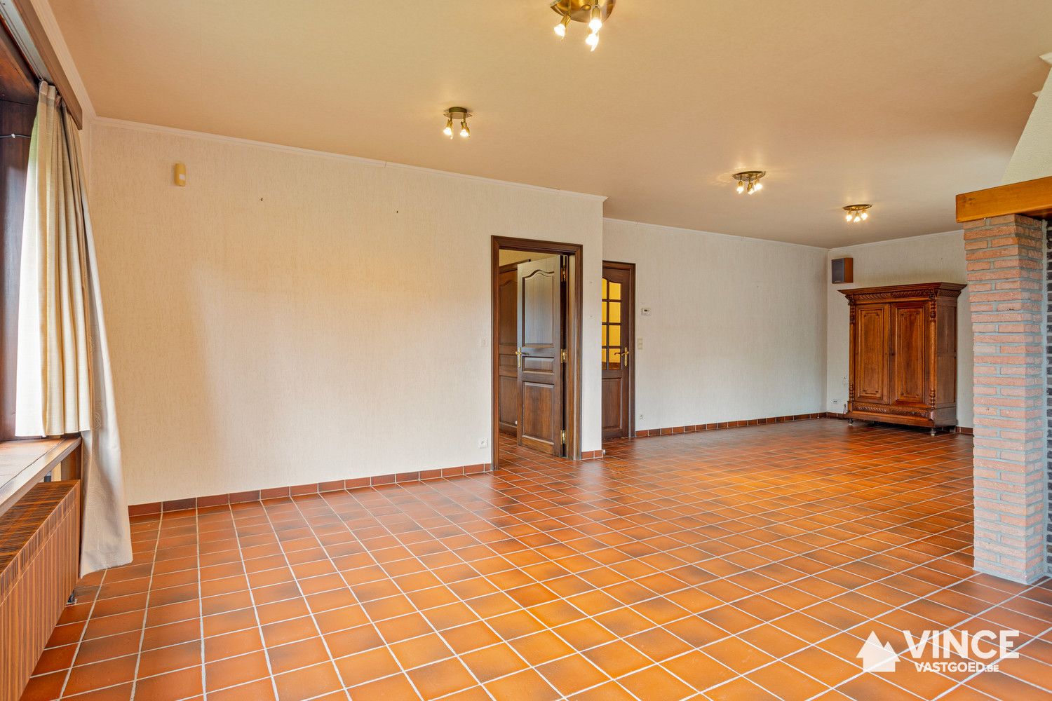 Gelijkvloerse woning in hoevestijl met veel uitbreidingsmogelijkheden foto 6
