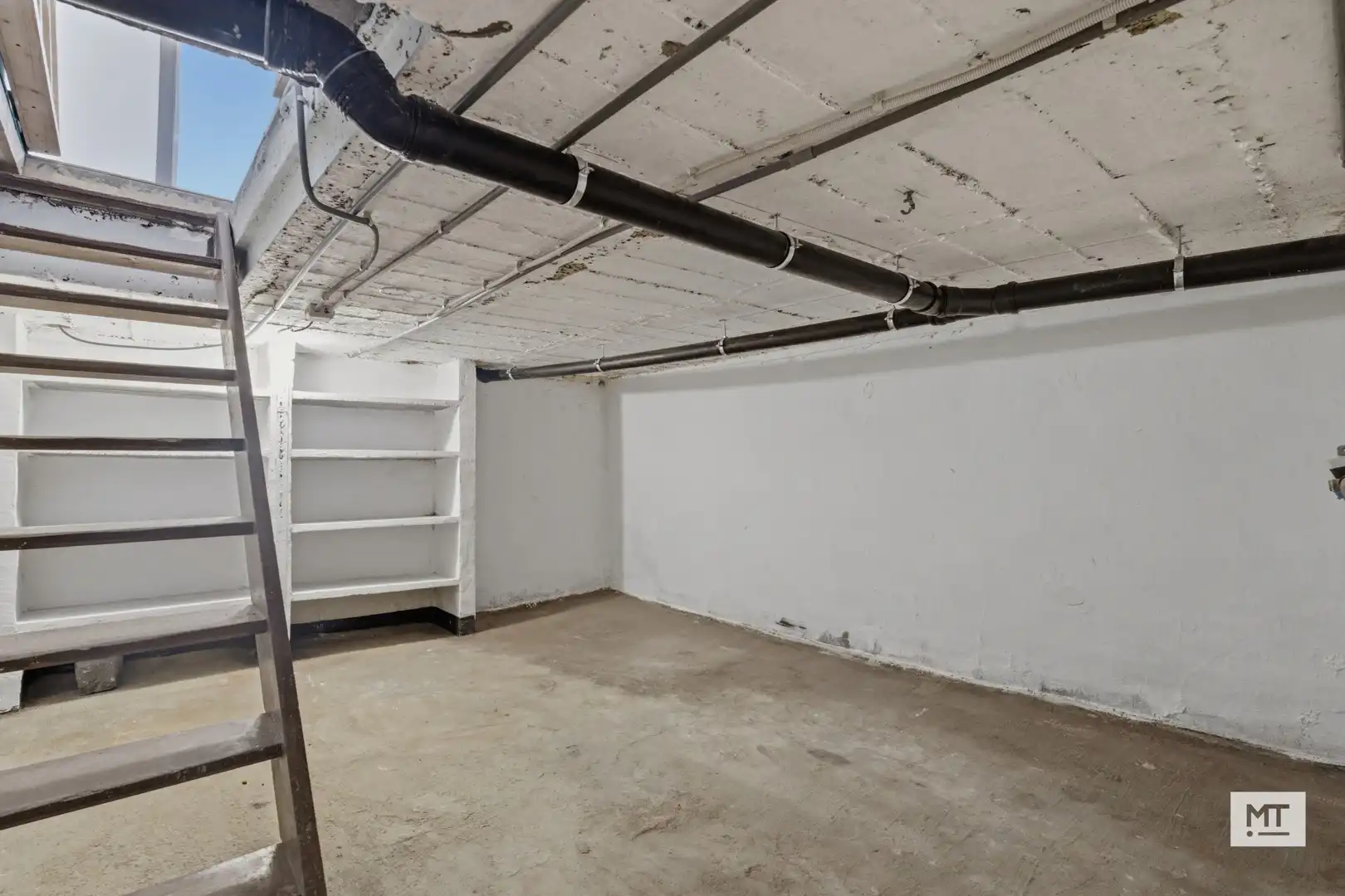 Instapklare woning met 4 slaapkamers, tuin en garage in Zonnebeke foto 21