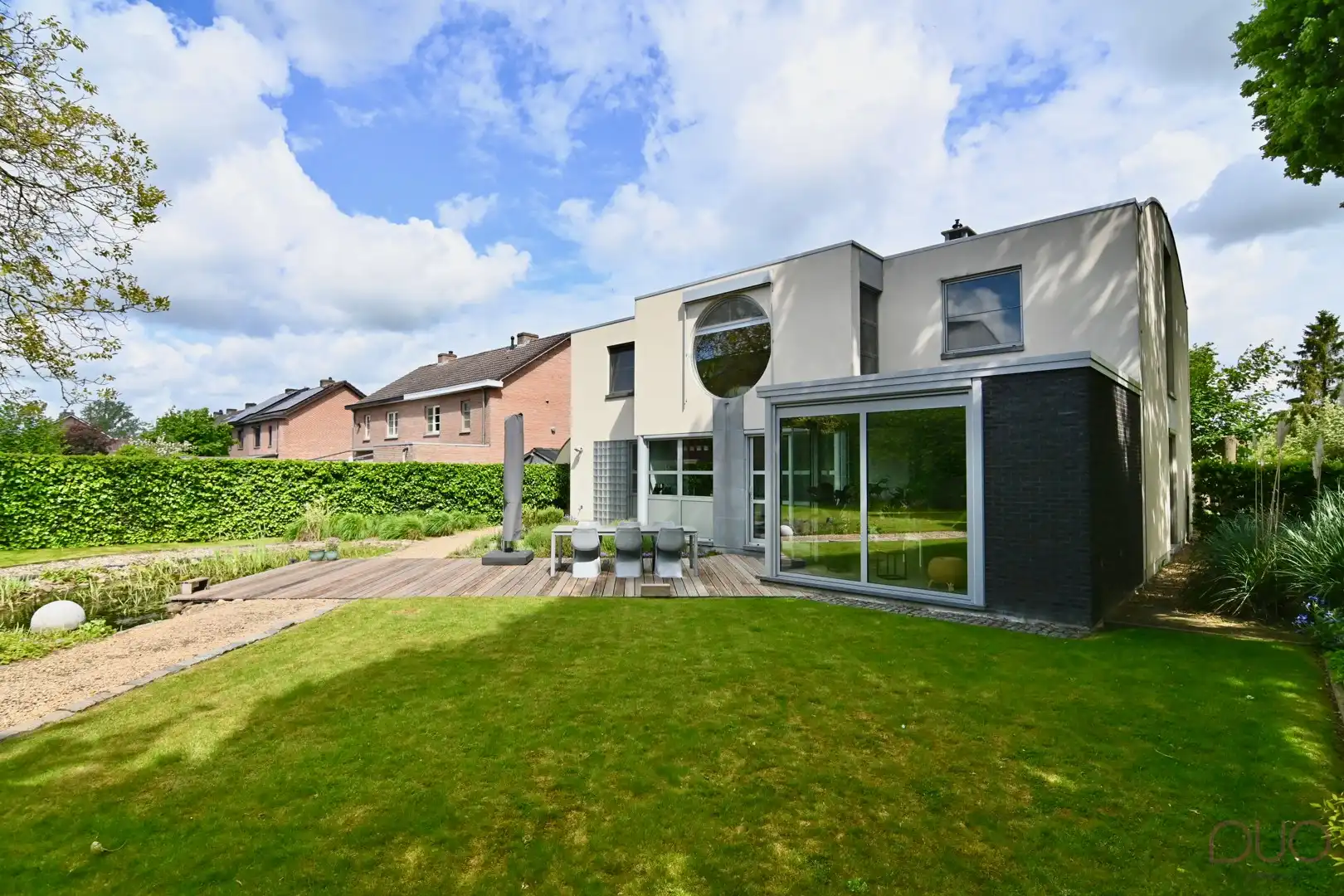 Knappe villa met prachtig aangelegde tuin op wandelafstand van de Truiense Grote Markt foto 47