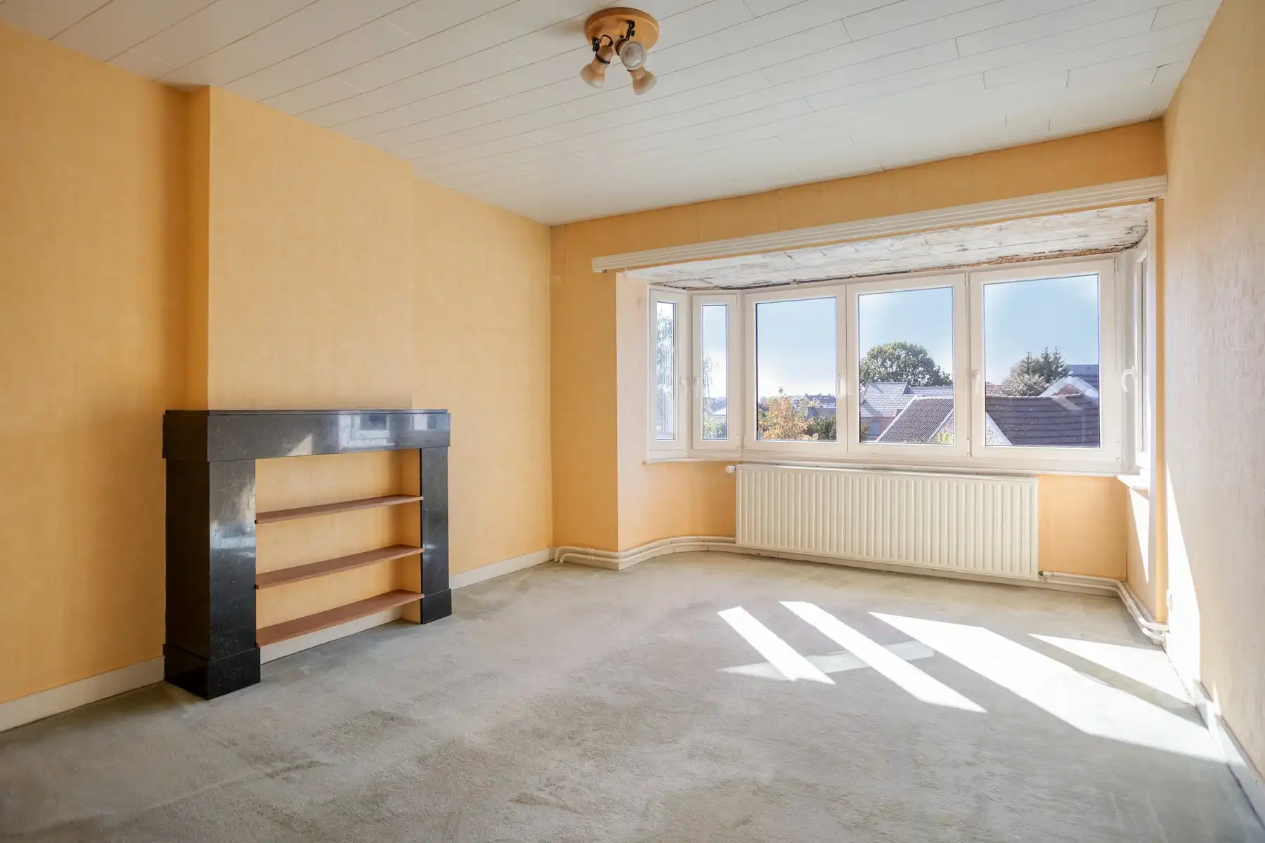 Karaktervol ruim herenhuis in het stadscentrum van Tongeren foto 18