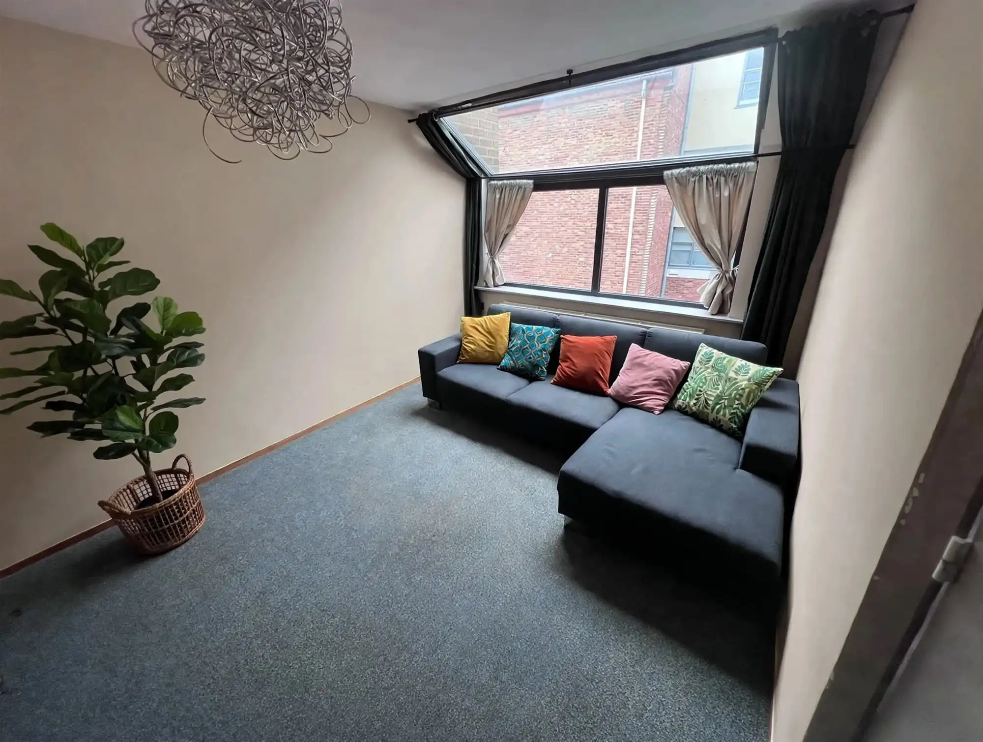 Ruime stadswoning met EPC B en 4 grote slaapkamers foto 4