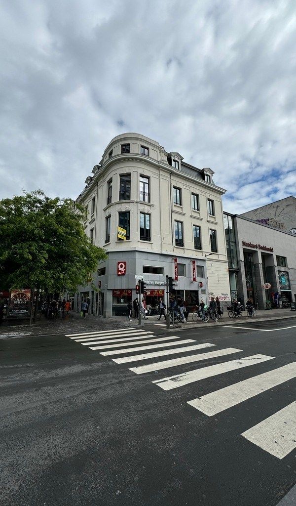 Commercieel kantoor te huur nabij station Antwerpen-Centraal foto 13