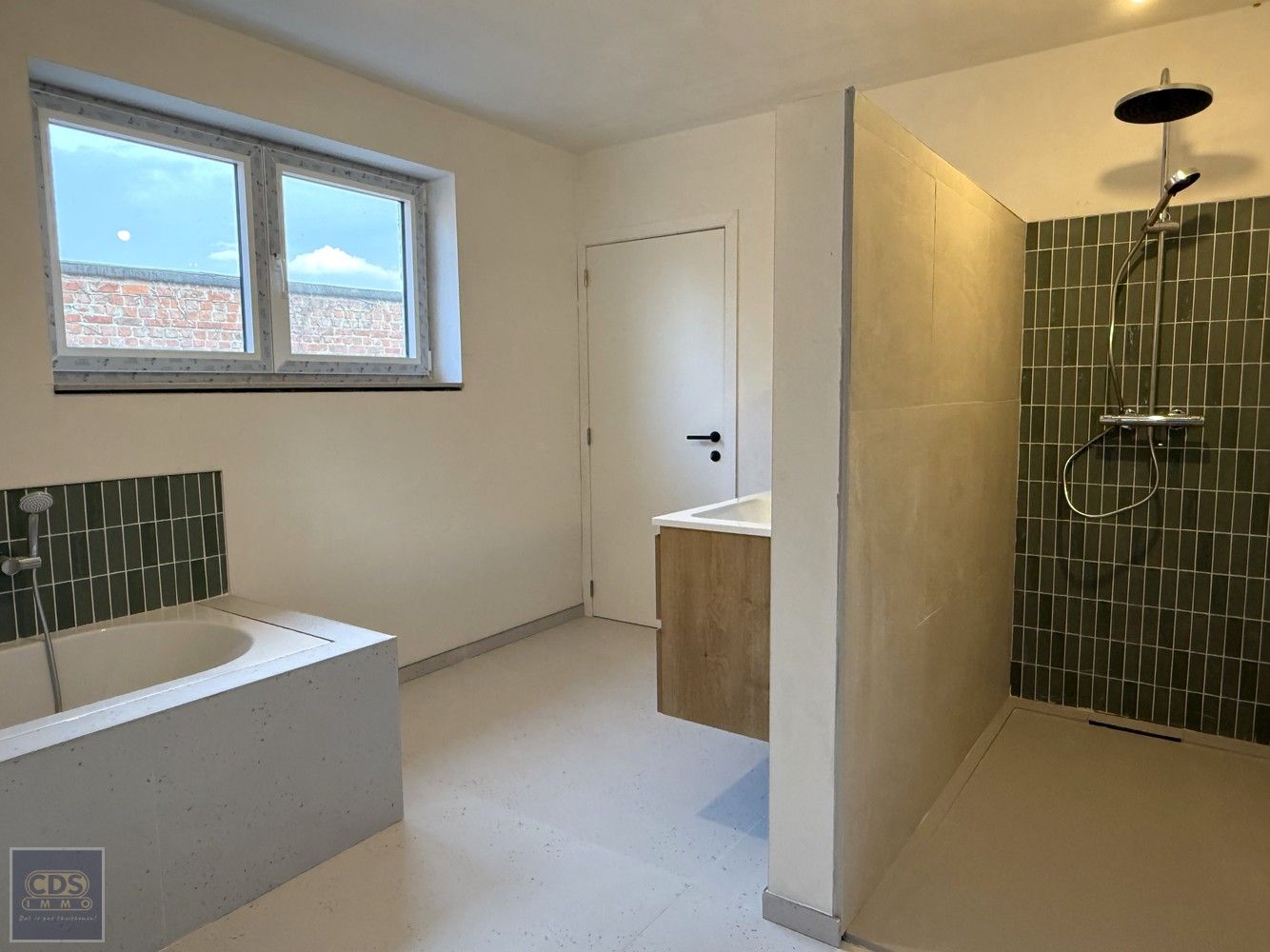 Nieuwbouw villa foto 16