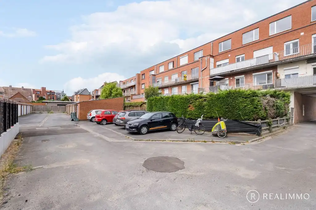 Ruim 3-slaapkamerappartement met terrassen in het centrum van Avelgem foto 14