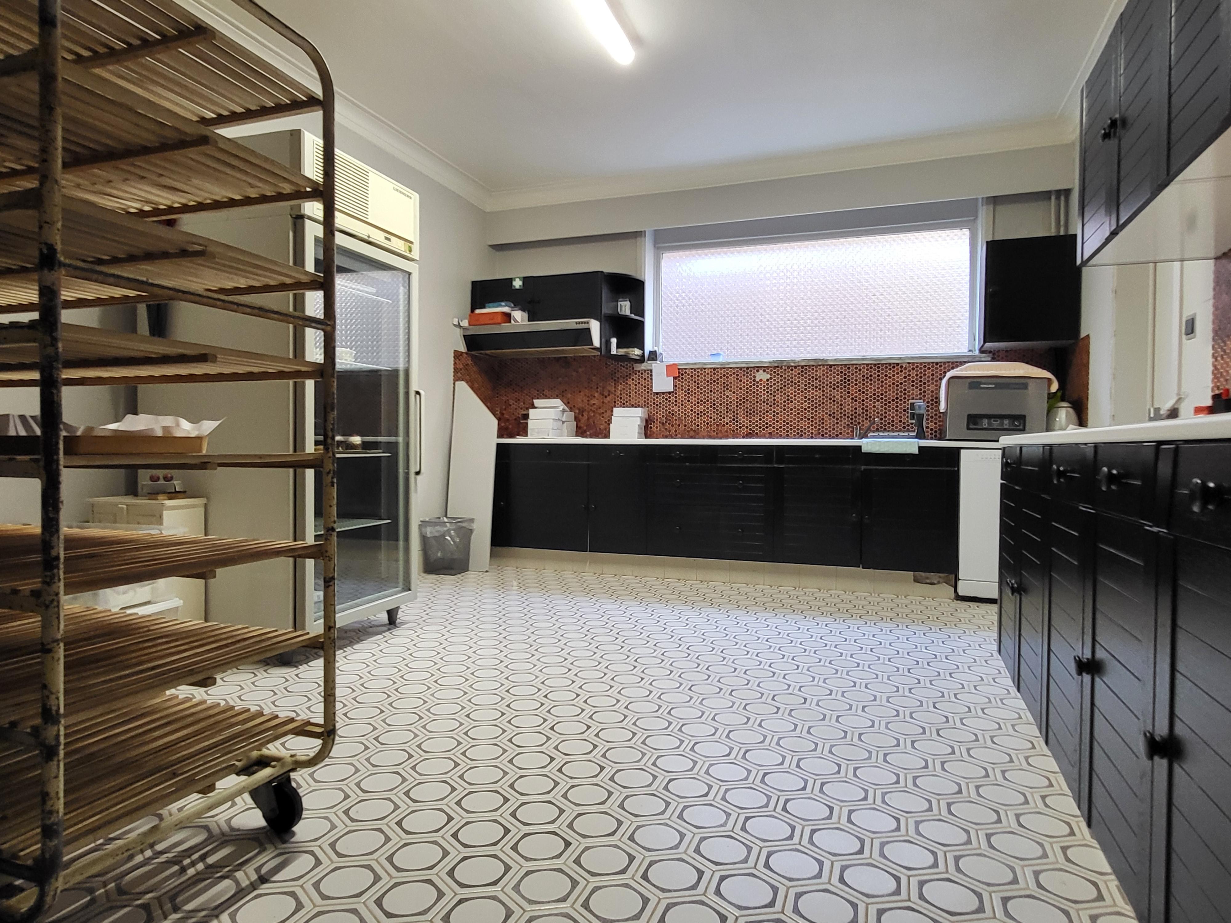 Ruime en veelzijdige woning met grote tuin in het charmante Sint-Maria-Lierde foto 14