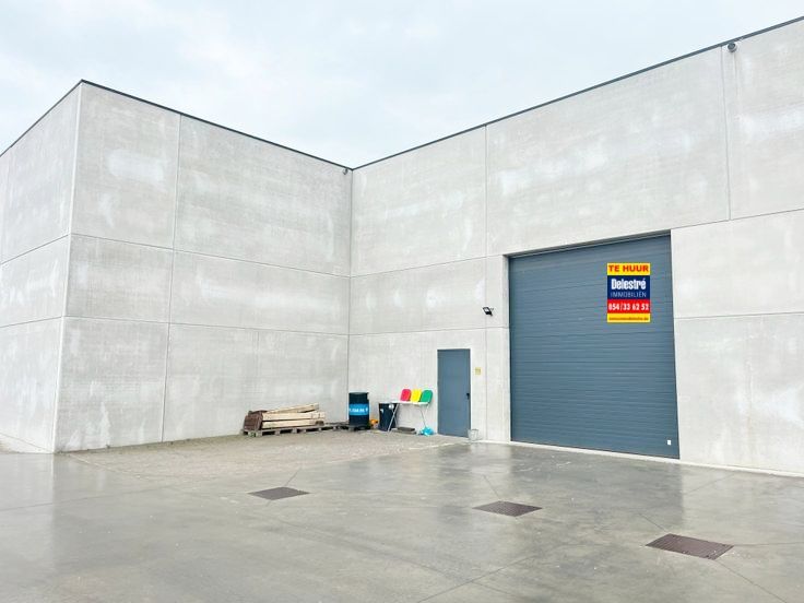 QUASI NIEUWBOUW KMO-UNIT MET 2 PARKEERPLAATSEN foto {{pictureIndex}}