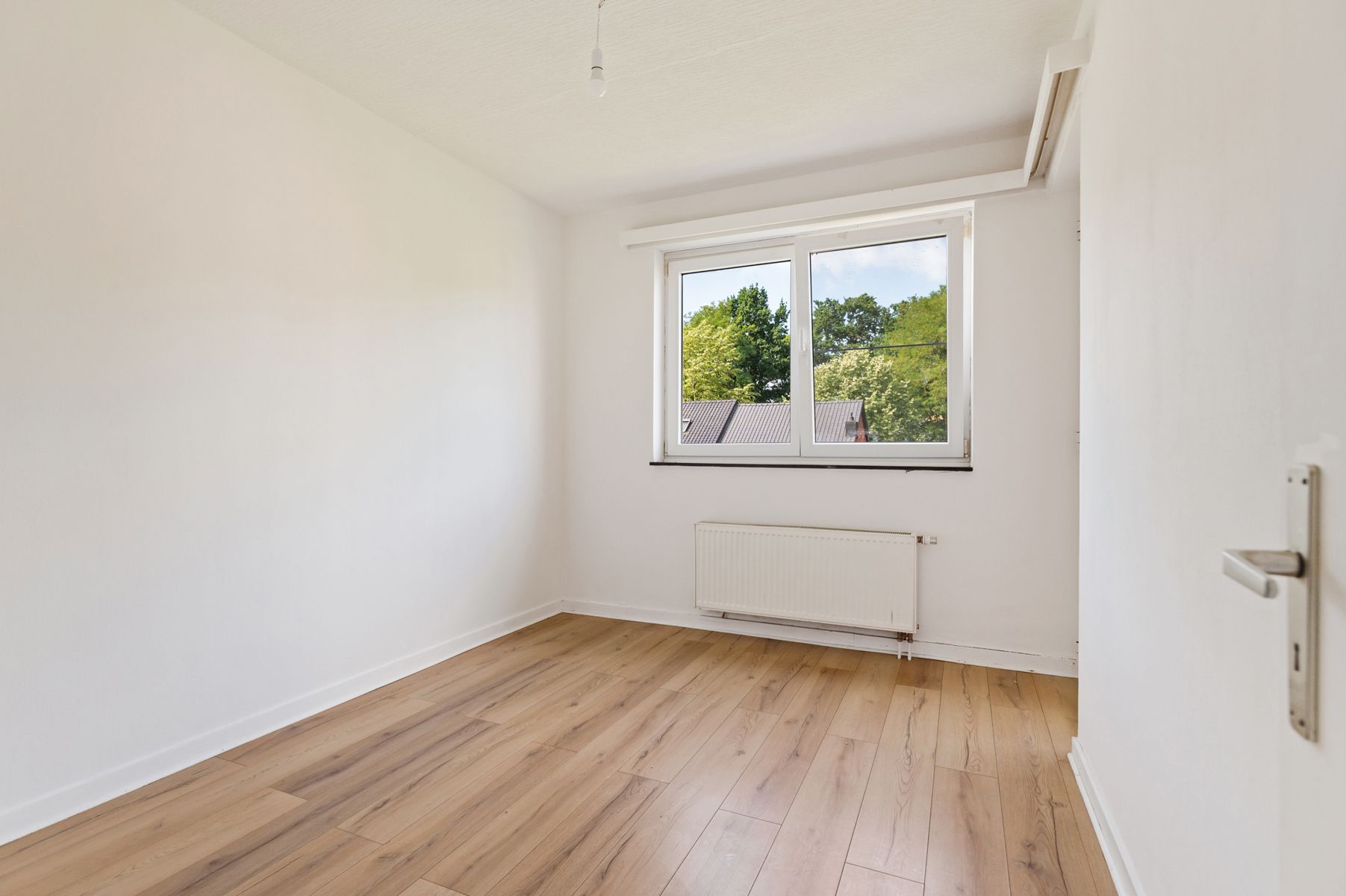 Unieke kans: 2 appartementen met tuin, garagebox en berging foto 24