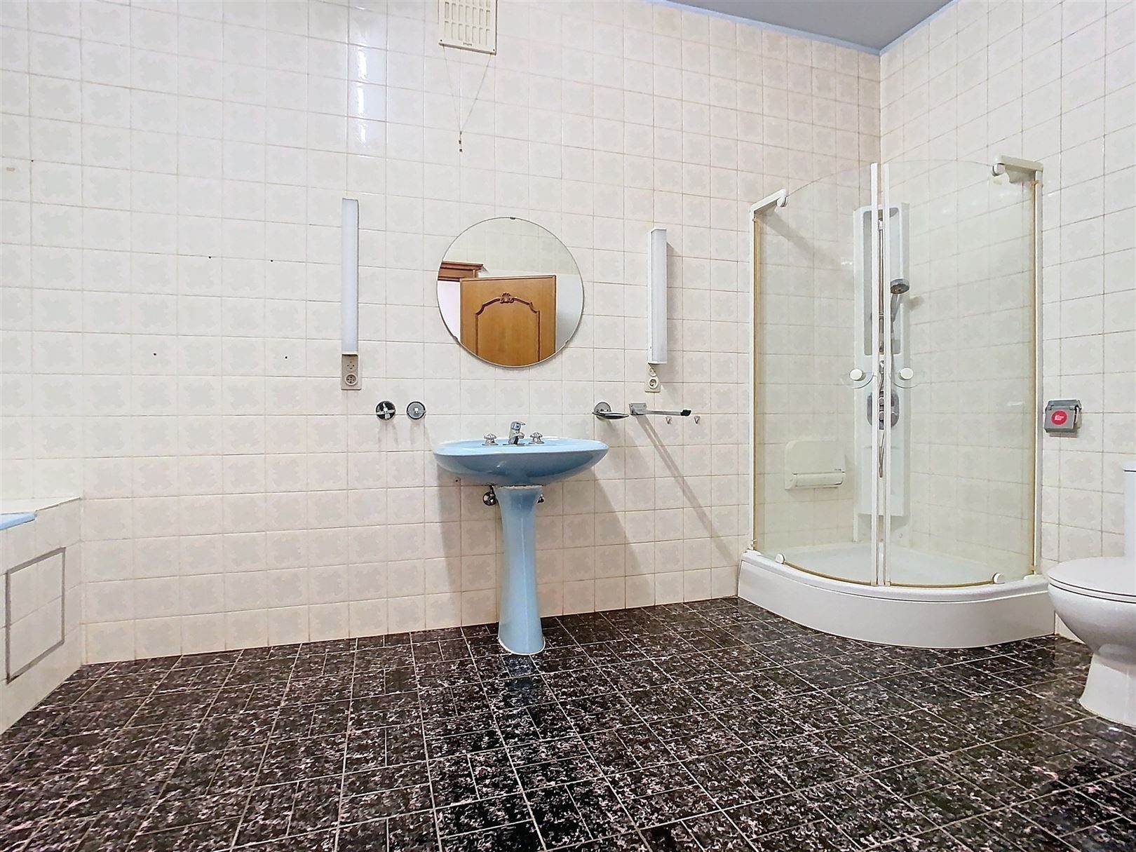 Ruime woning, 2 slpks  inrichtb. zolder, terras, 96ca foto 23