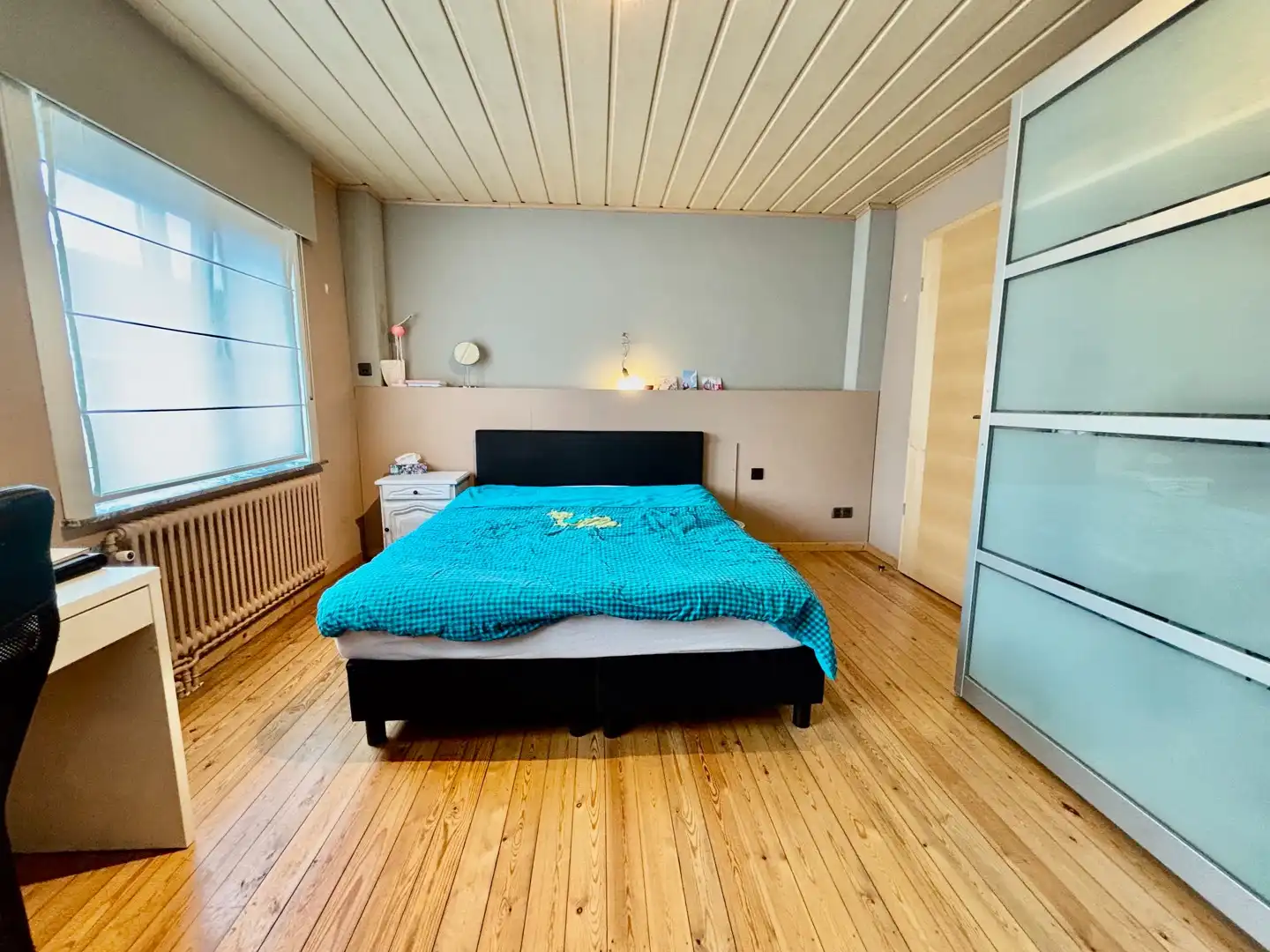 Instapklare halfopen bebouwing met veel ruimte, garage en zonnige tuin foto 13