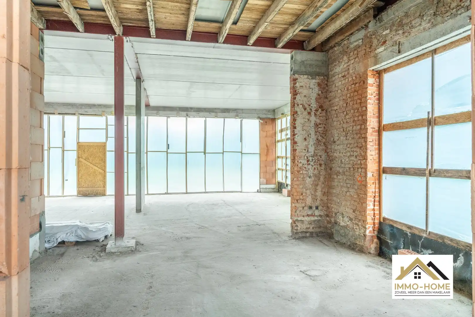 Casco woning met enorm volume! foto 11