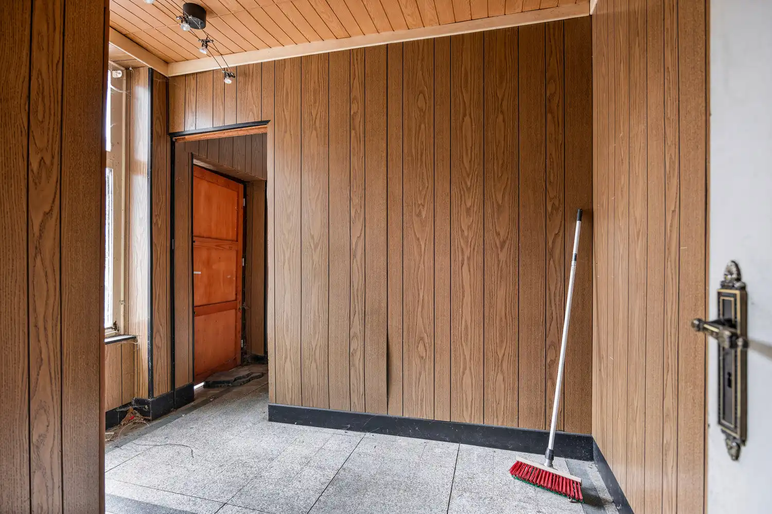 HANDELSPAND MET WOONST OP TOPLOCATIE TE DIEST! foto 36