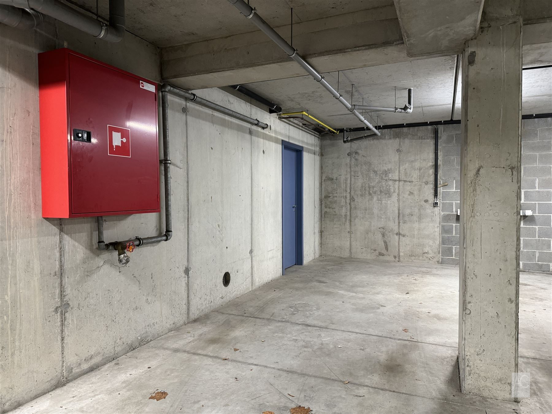 Instapklaar appartement in hartje Sint-Niklaas foto 15