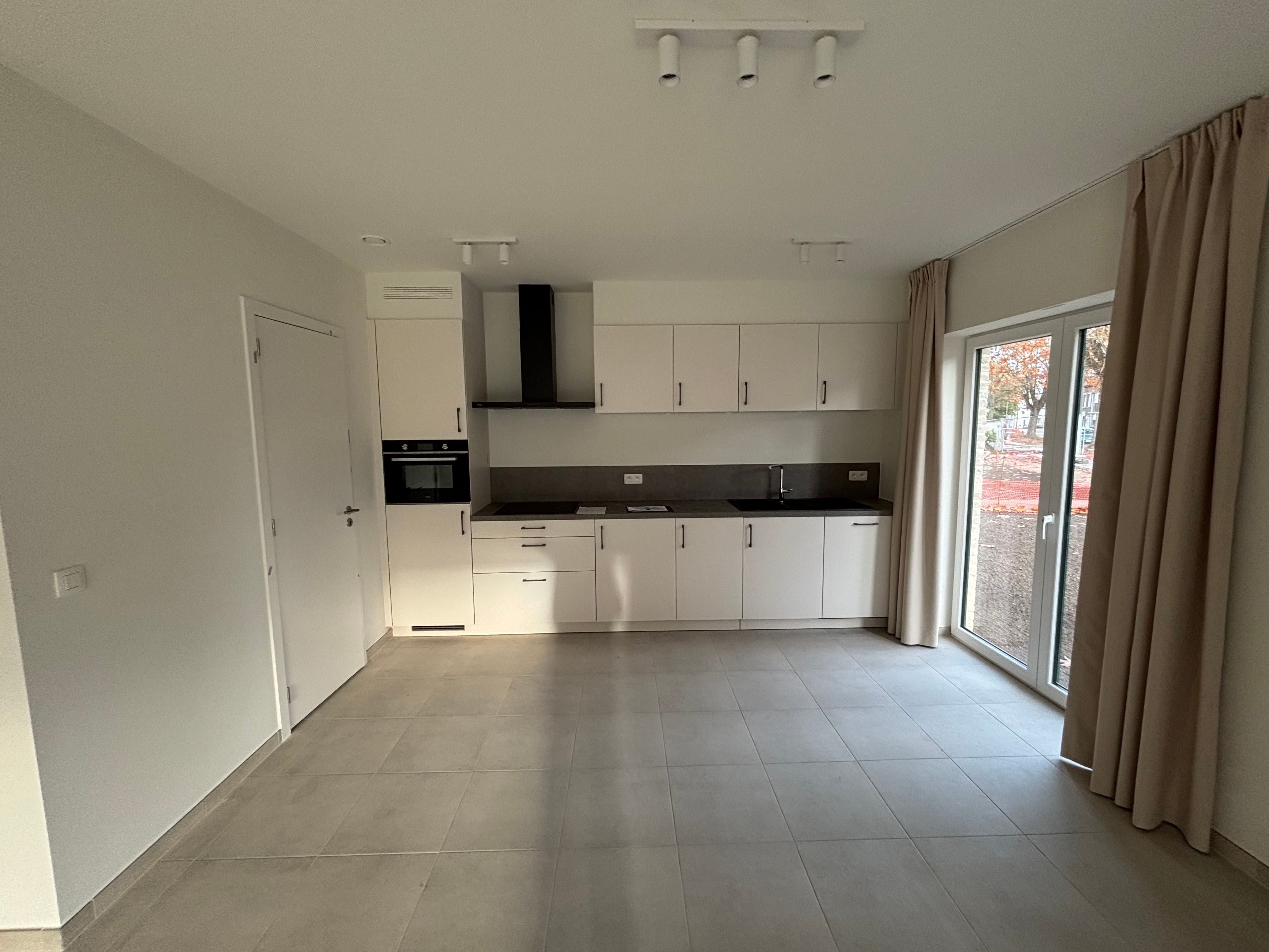 ✨ Exclusief nieuwbouw appartement,  gelijkvloers met zeer mooi terras . foto 3