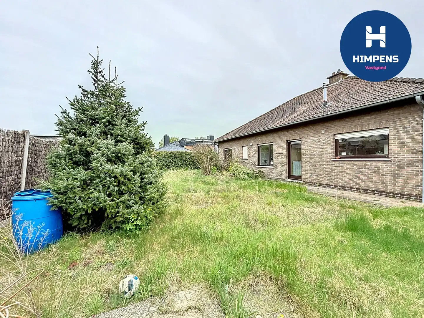 Te renoveren villa met grote tuin en uitbreidingsmogelijkheden foto 24