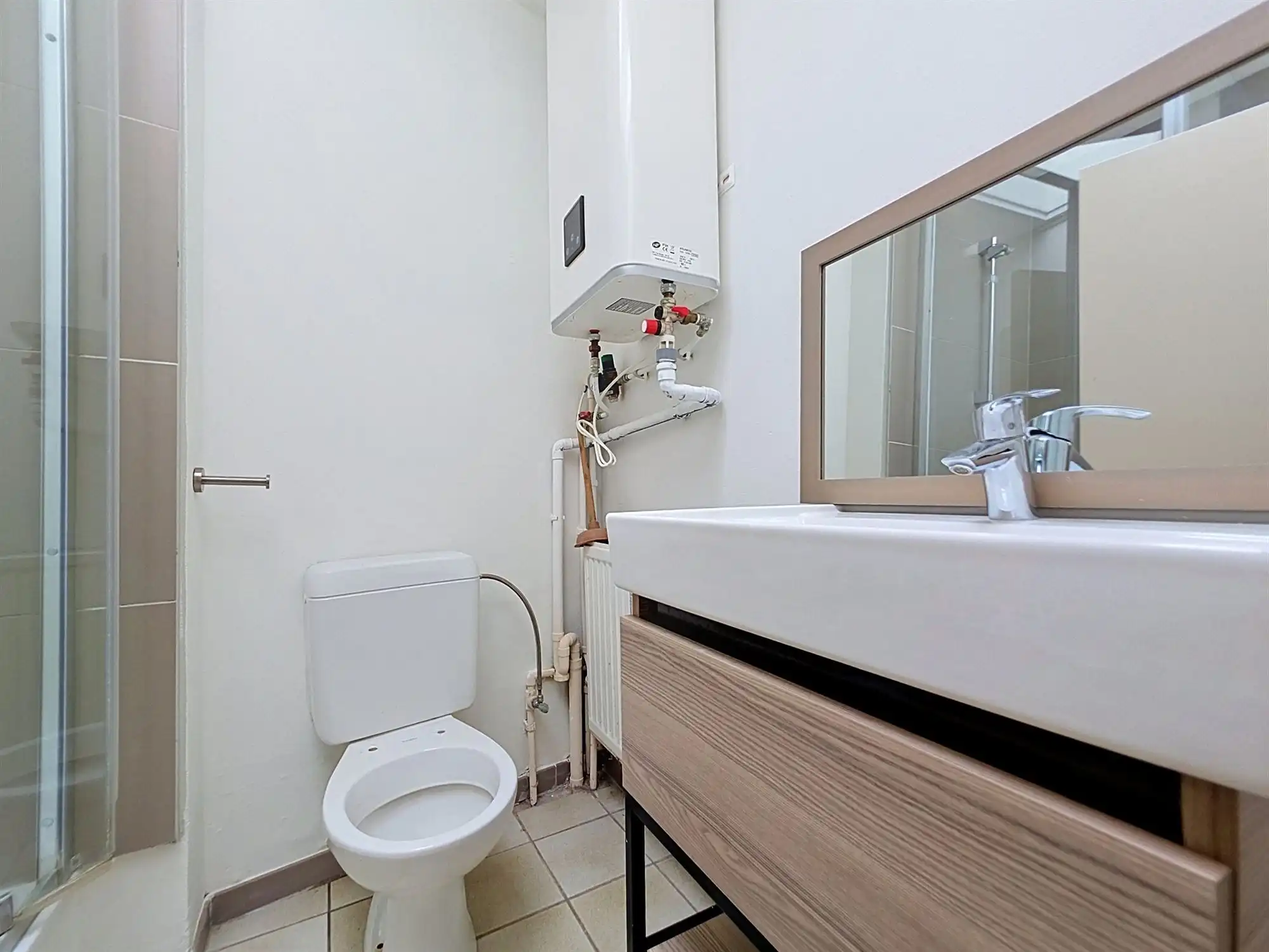 Eengezinswoning met 3 appartementen foto 5
