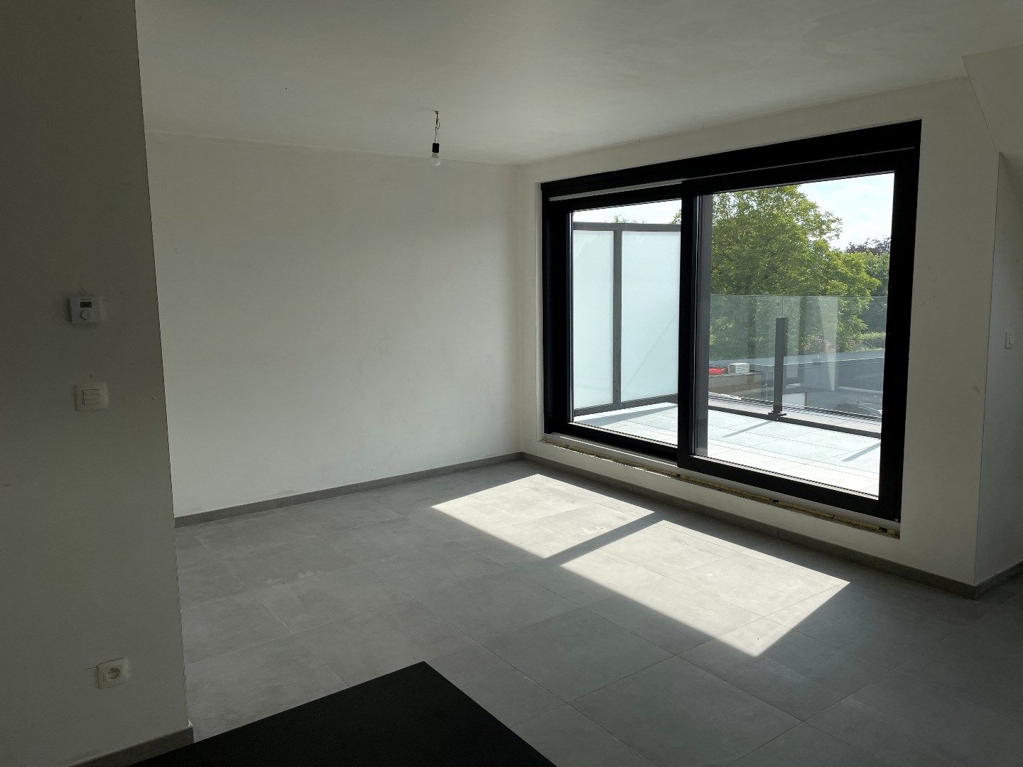 Bijzonder ruim appartement te Kluizen foto 5