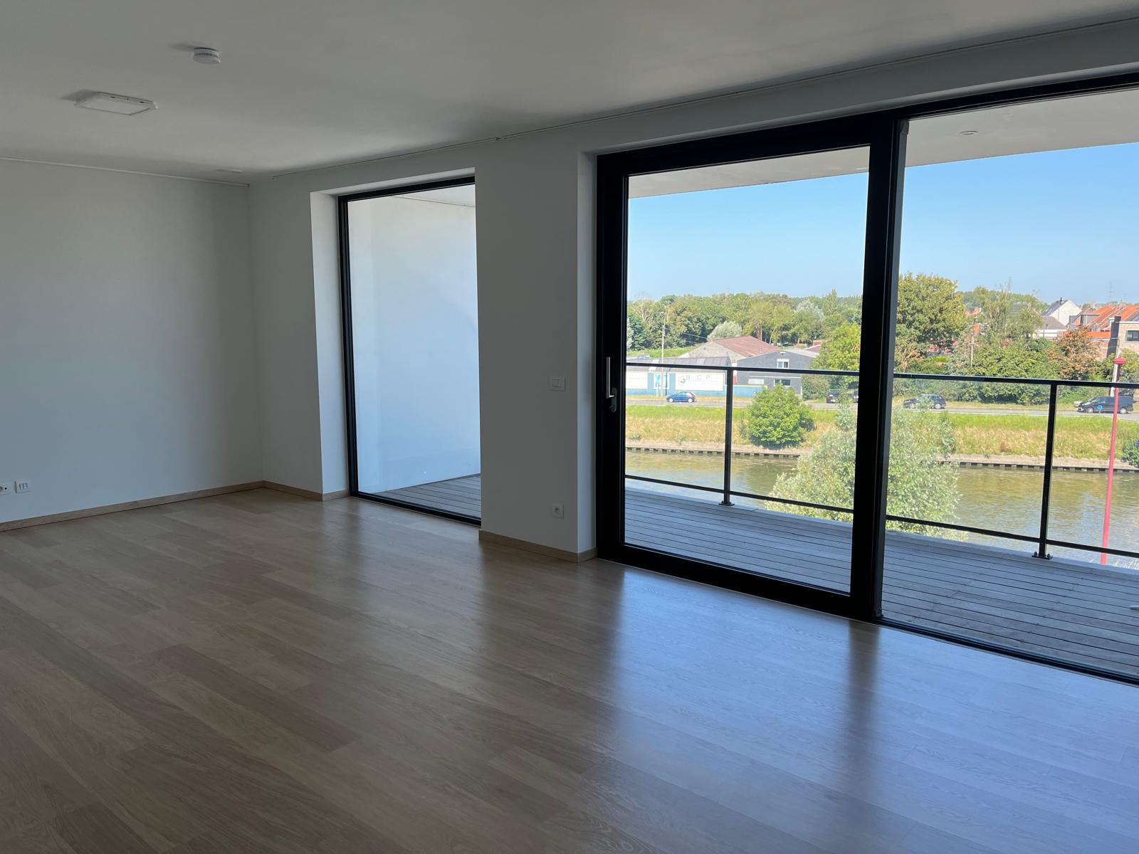 Modern appartement met prachtig uitzicht foto 5