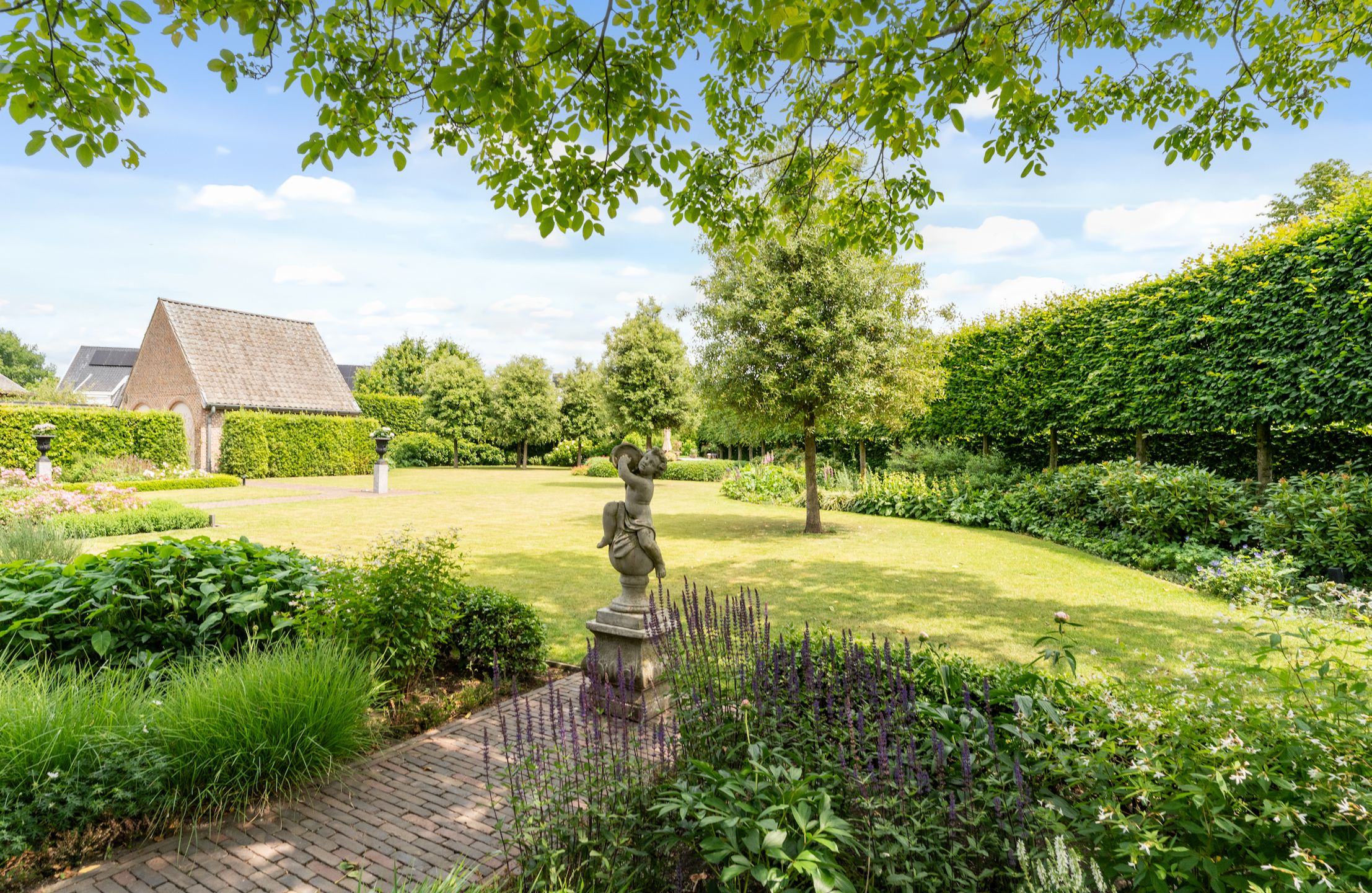 Magnifiek afgewerkt charmant landhuis.  foto 27