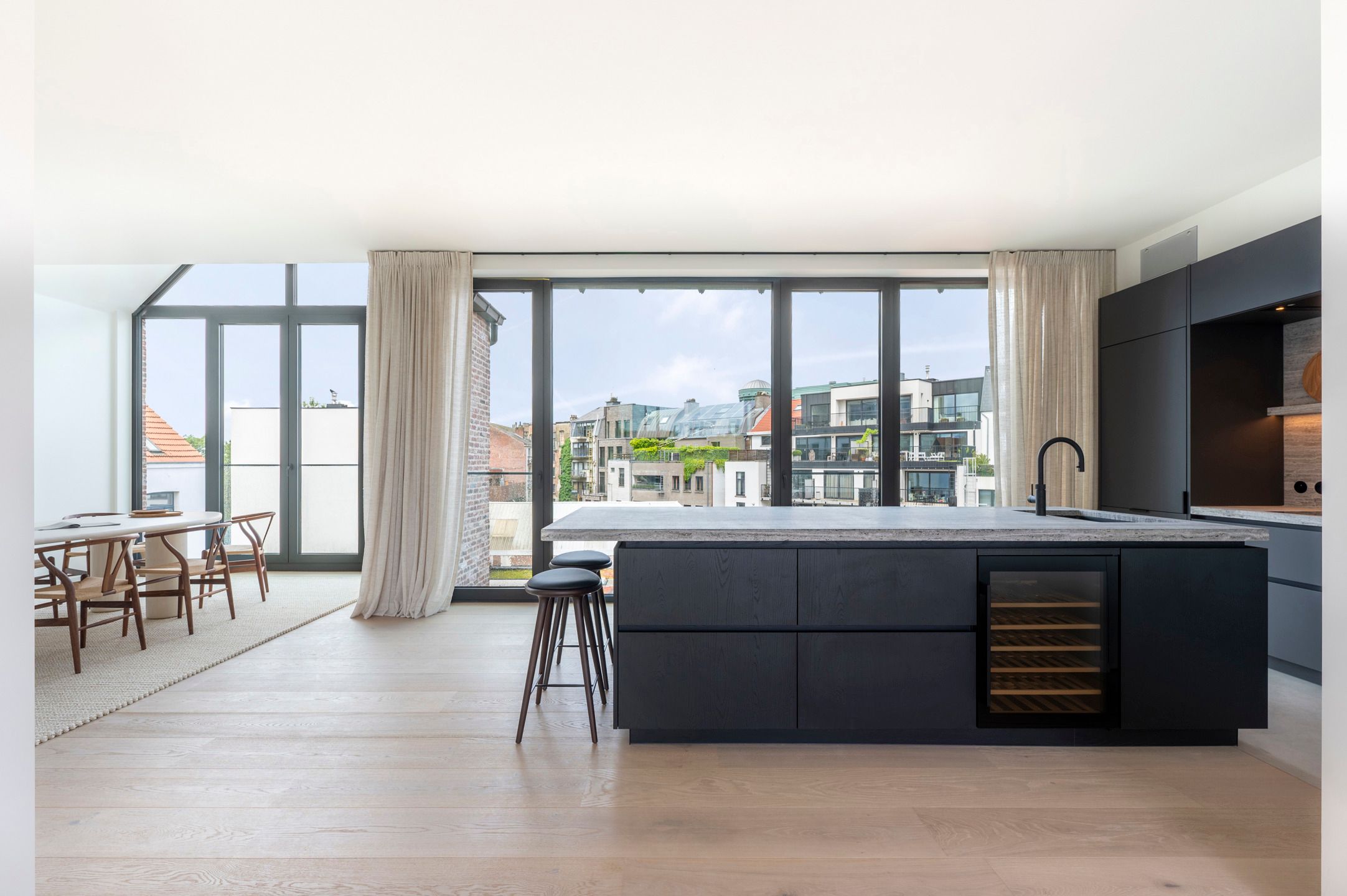 ANTWERPEN-ZUID - Uniek penthouse met parkzicht foto 6