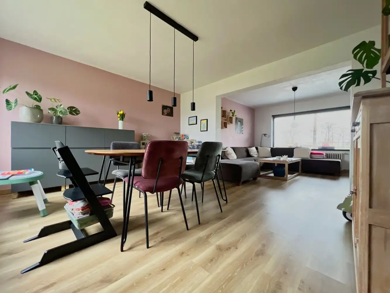 Alleenstaande, karaktervolle woning met zonnige tuin foto 2