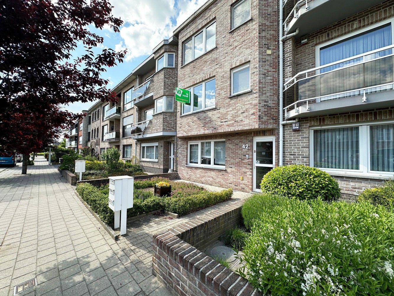 ()=>{if(producerUpdateValueVersion(node),producerAccessed(node),node.value===ERRORED)throw node.error;return node.value} De Wijngaardstraat 42 - 2110 Wijnegem