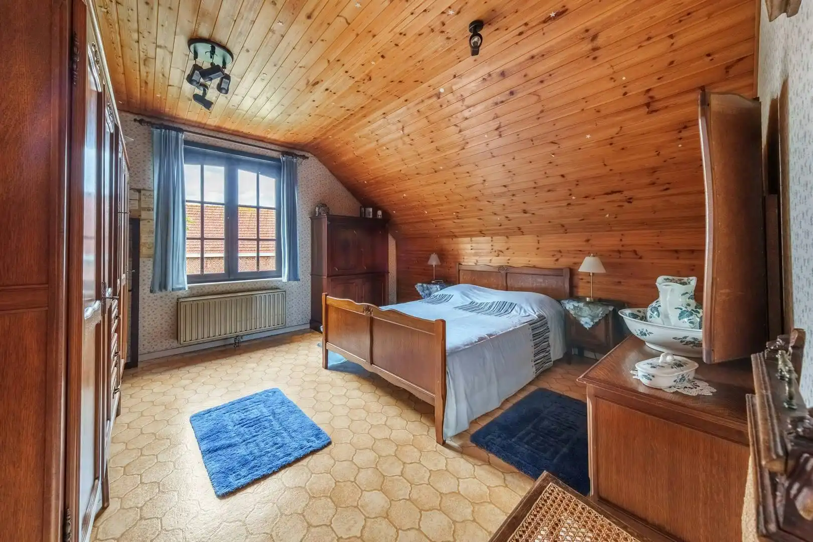 Karaktervol huis te koop in Merkem op 885m² foto 36