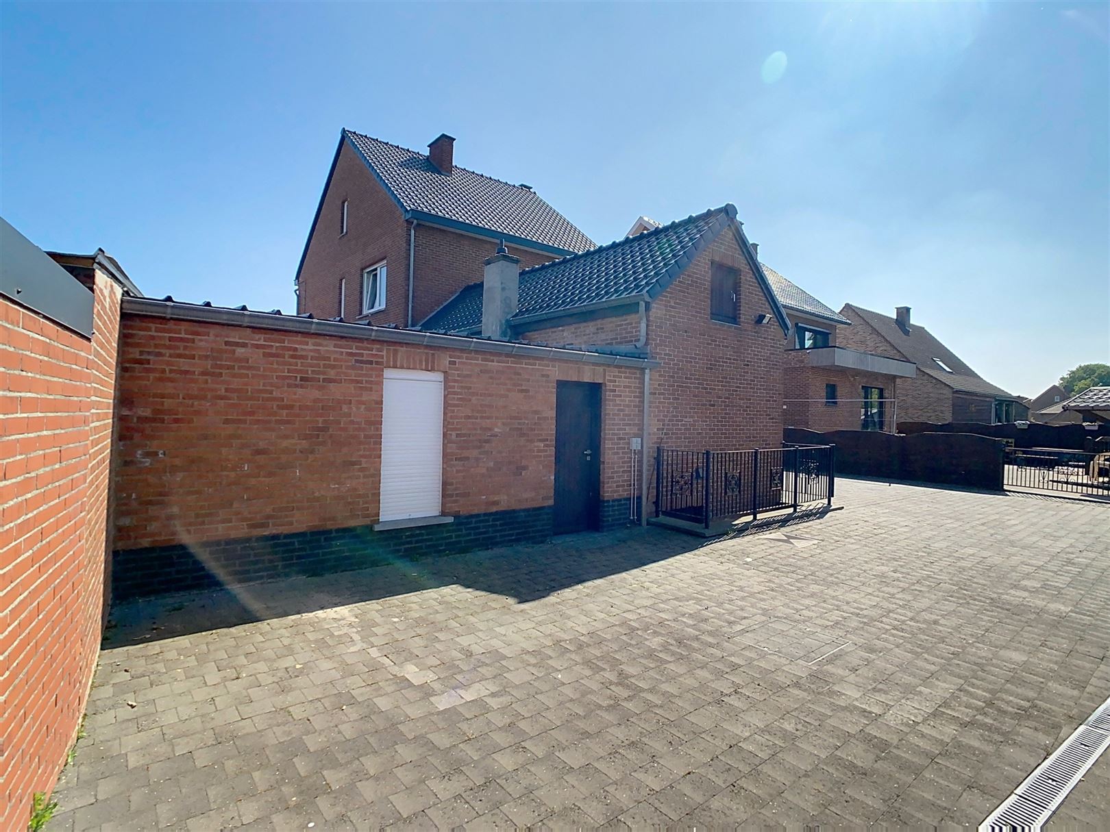 Mooie ruime woning, 3 slpks, garage, tuin, 11a 59ca foto 33