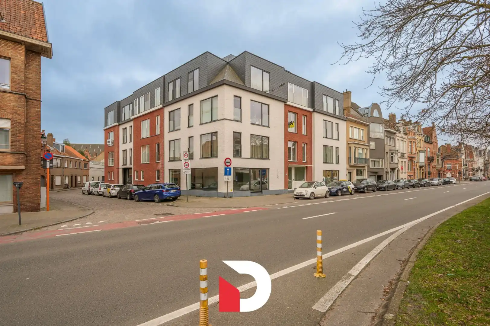 Instapklaar hoekappartement met 2 slk label A en ruim terras centrum Brugge foto 19