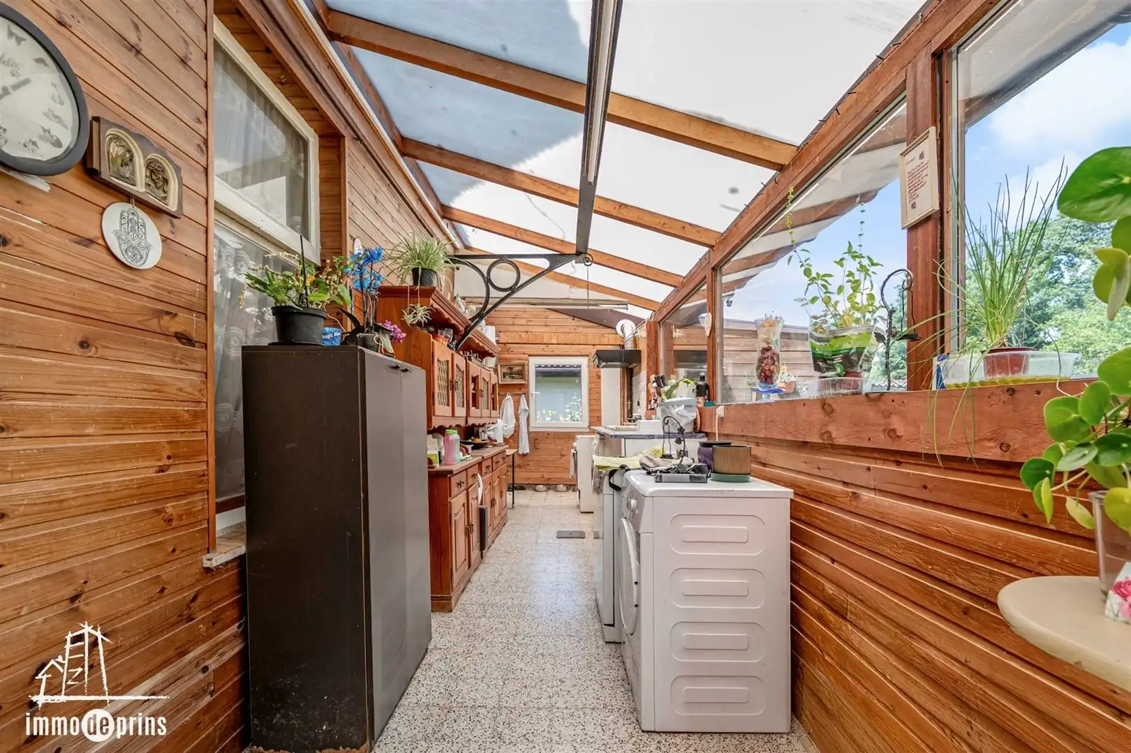 Te renoveren woning op 1.865 m² – projectgrond mogelijk (mits vergunning)
Landelijk gelegen in Nieuwkerken-Waas foto 12