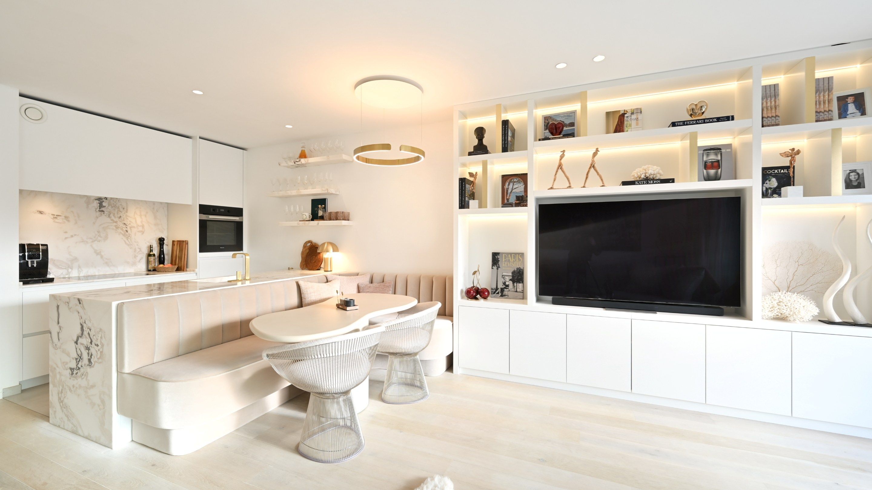 Nieuw luxe appartement gelegen op de Kustlaan in het Zoute, tussen de Minigolf en het Albertplein foto 14