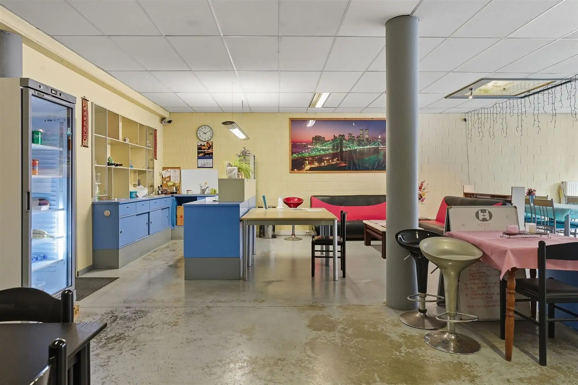 RUIM HANDELSPAND VAN 210M² MET OPEN FLEXIBELE INDELING IN KOERSEL CENTRUM foto 5