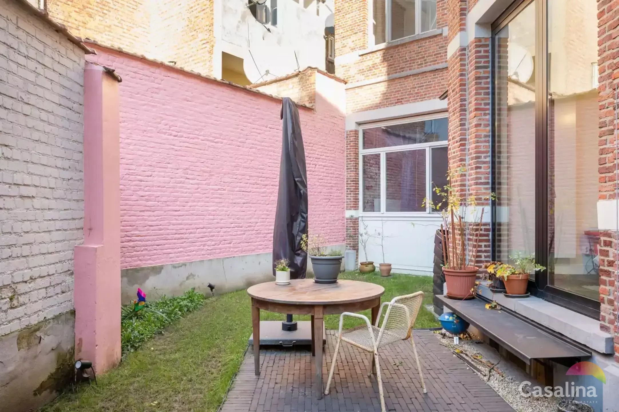 Prachtige gerenoveerde duplex-loft met 3 slpk. en privé-tuin foto 25