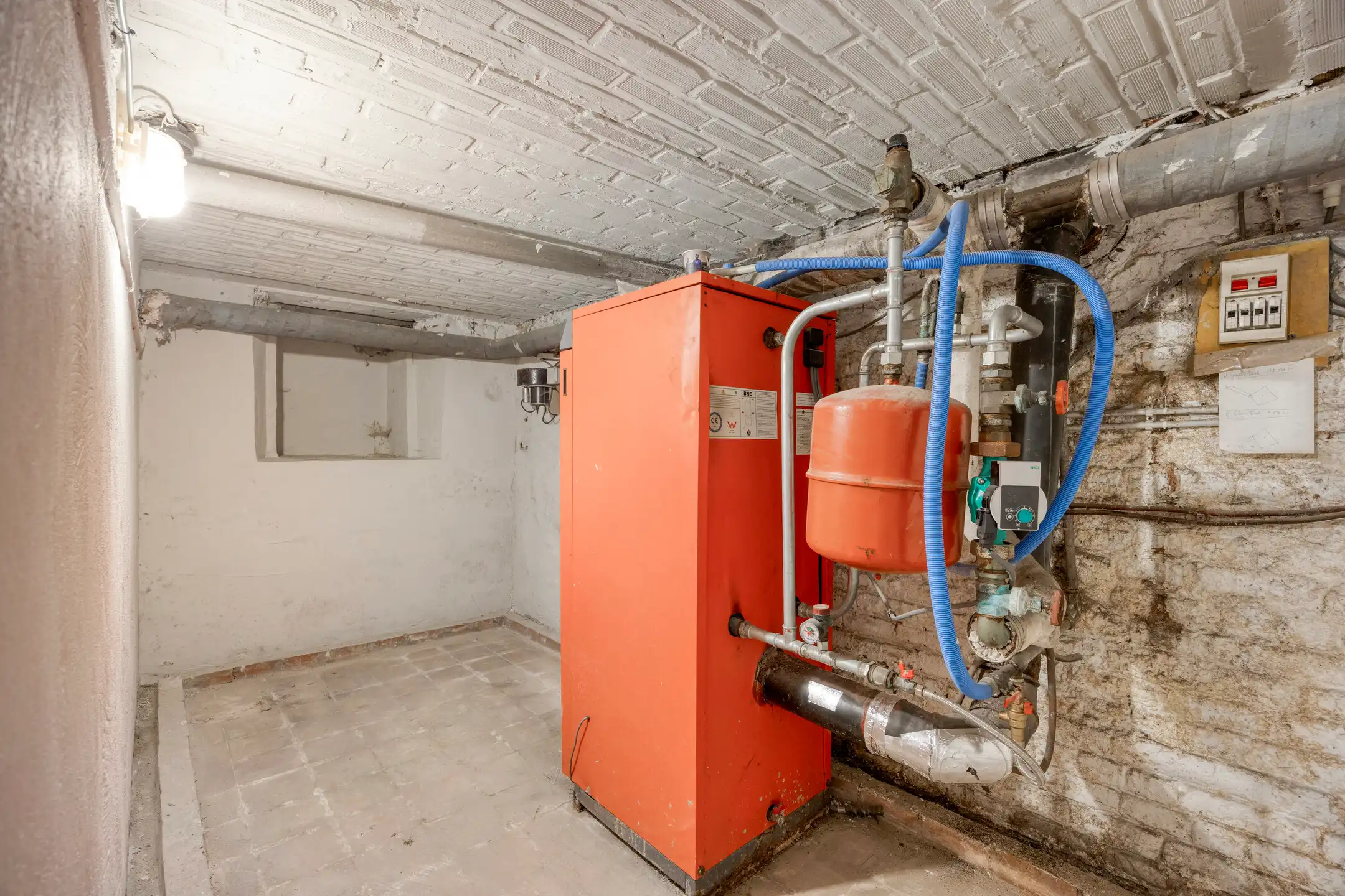 Ruime instapklare HOB met 4 slpks, tuin en garage foto 24