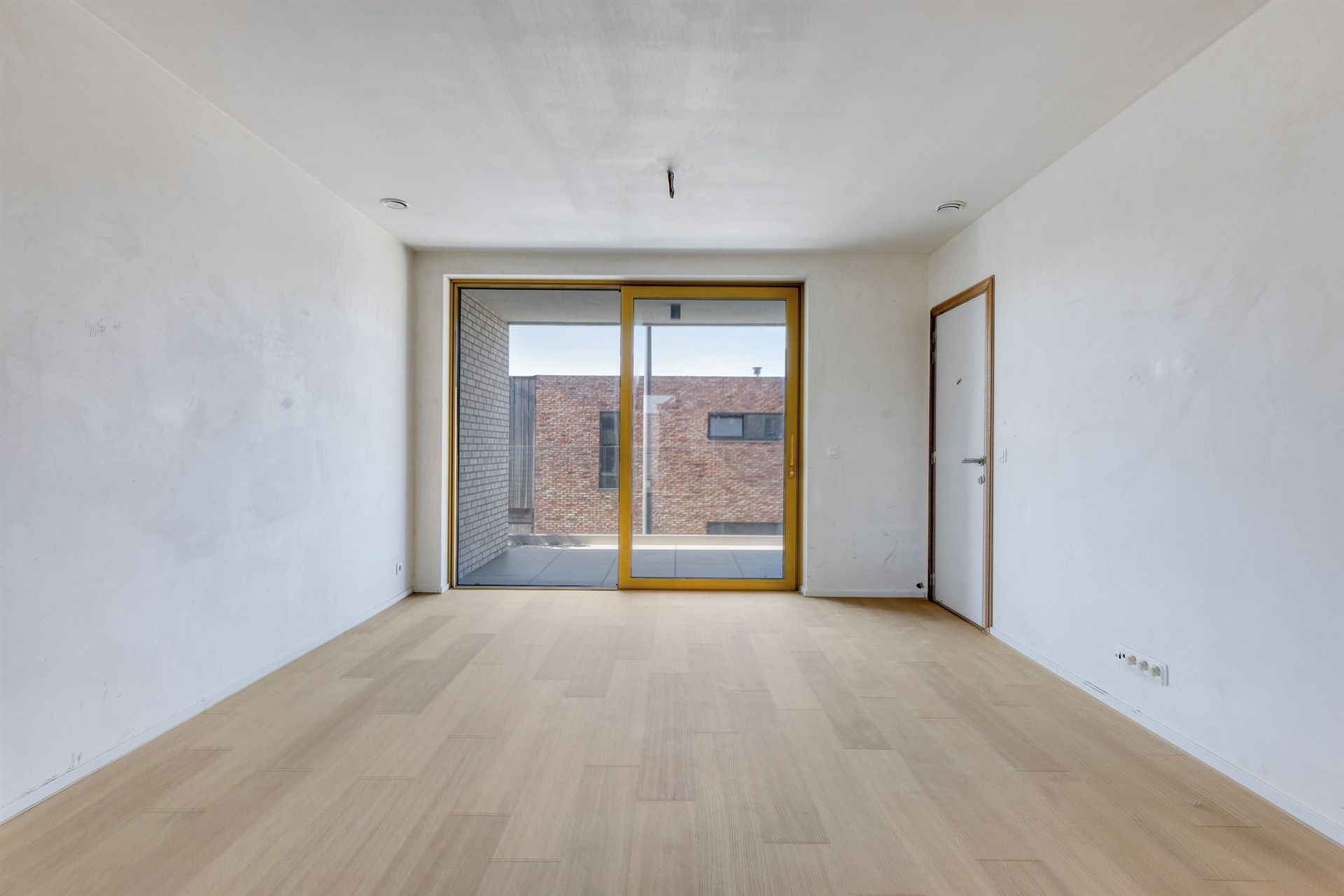 Nieuwbouwappartement met 2 kamers en 2 terrassen foto 8