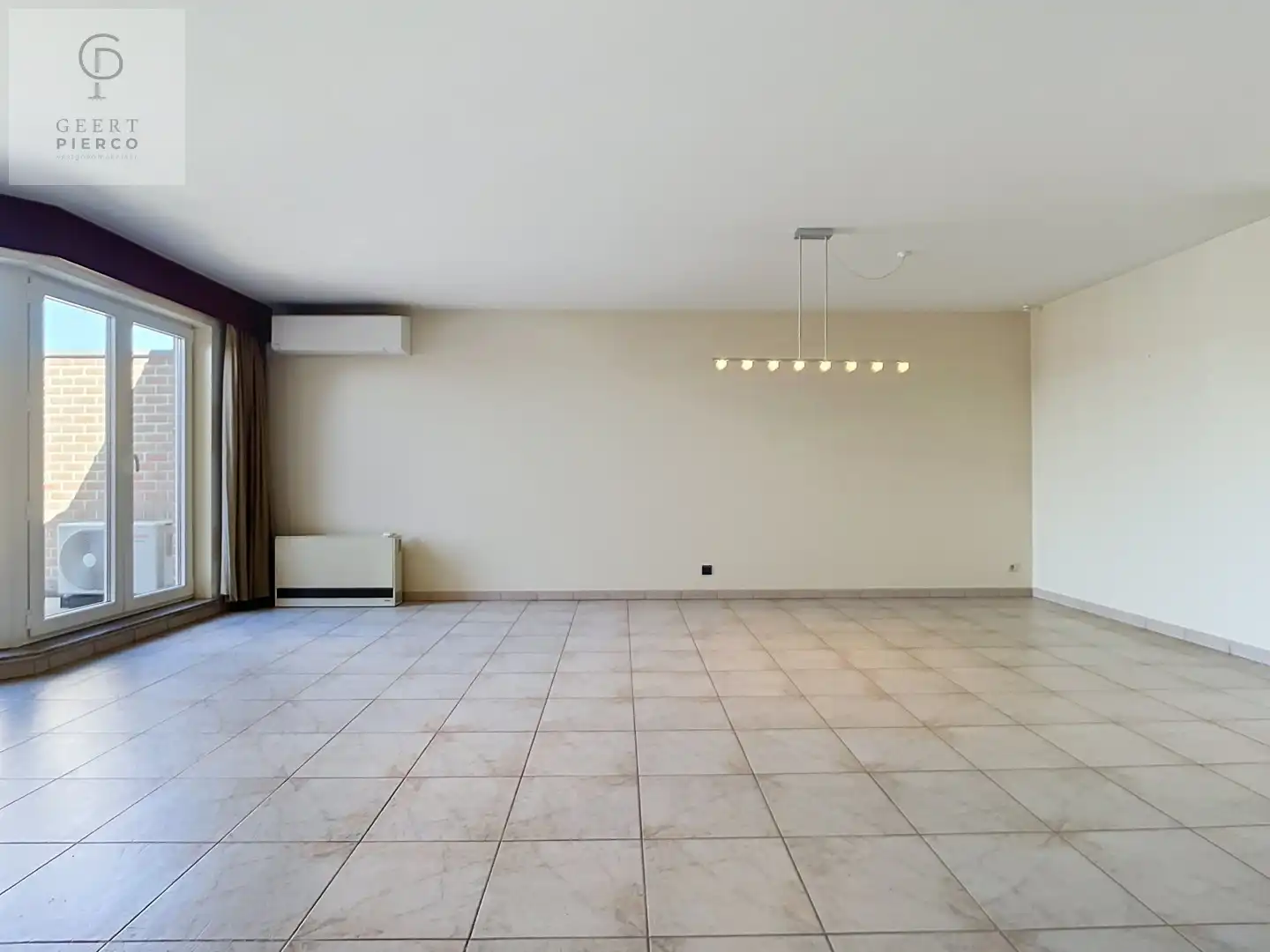 Ruim appartement in het hartje van Landen foto 15
