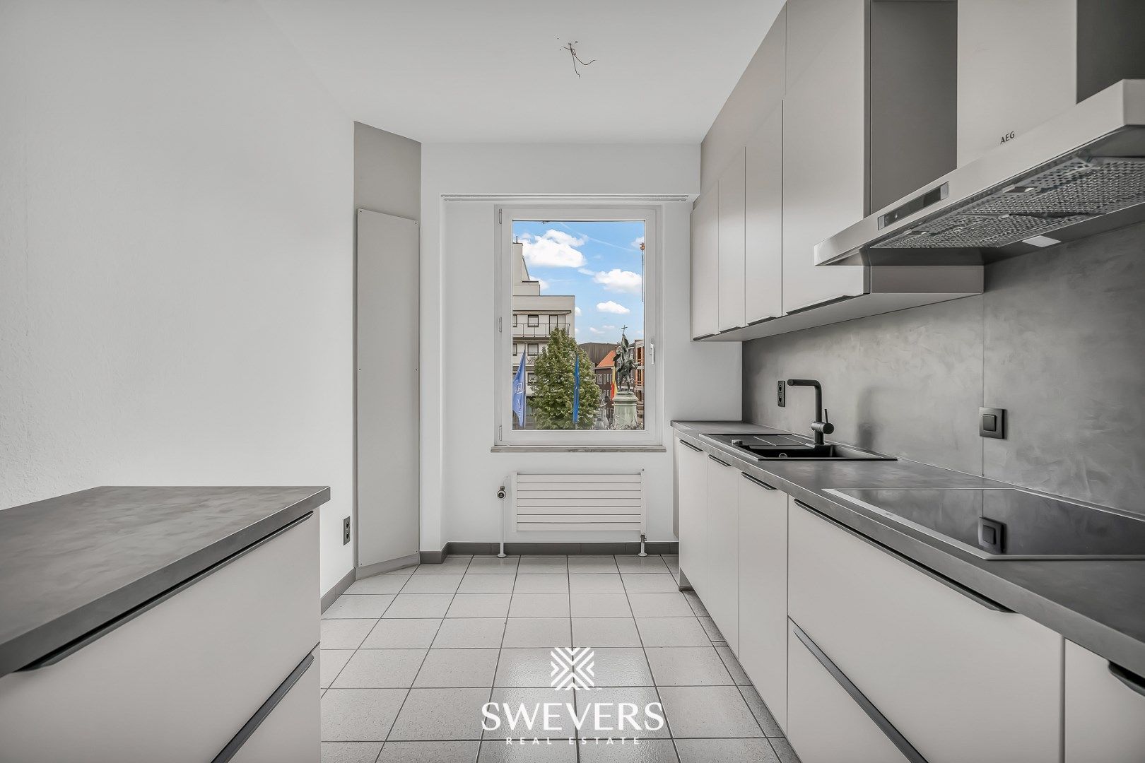 Stijlvol en instapklaar wonen (115m²) met autostaanplaats in het hart van Hasselt foto 11