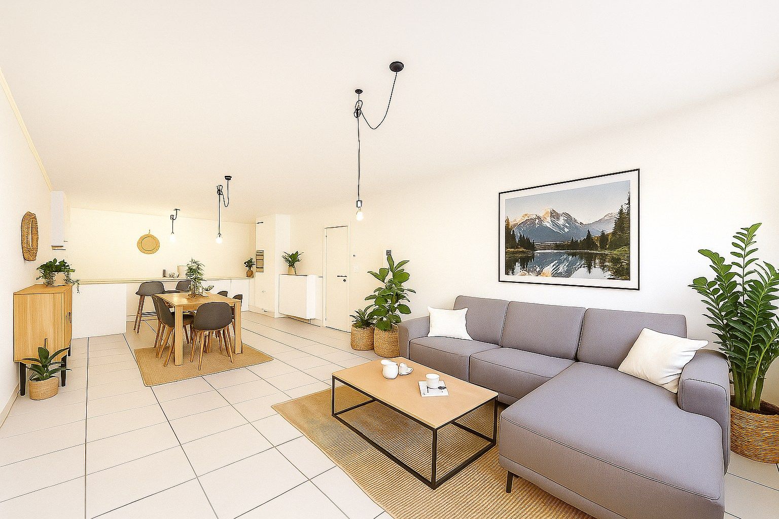INSTAPKLAAR GELIJKVLOERS APPARTEMENT MET 2 SLPKS EN TERRAS foto {{pictureIndex}}